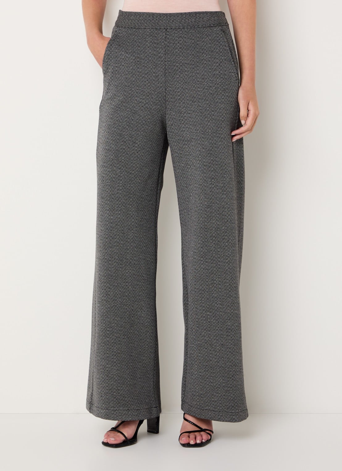 Pennyblack Ristoro high waist wide fit pantalon met visgraatdessin - detail zwart