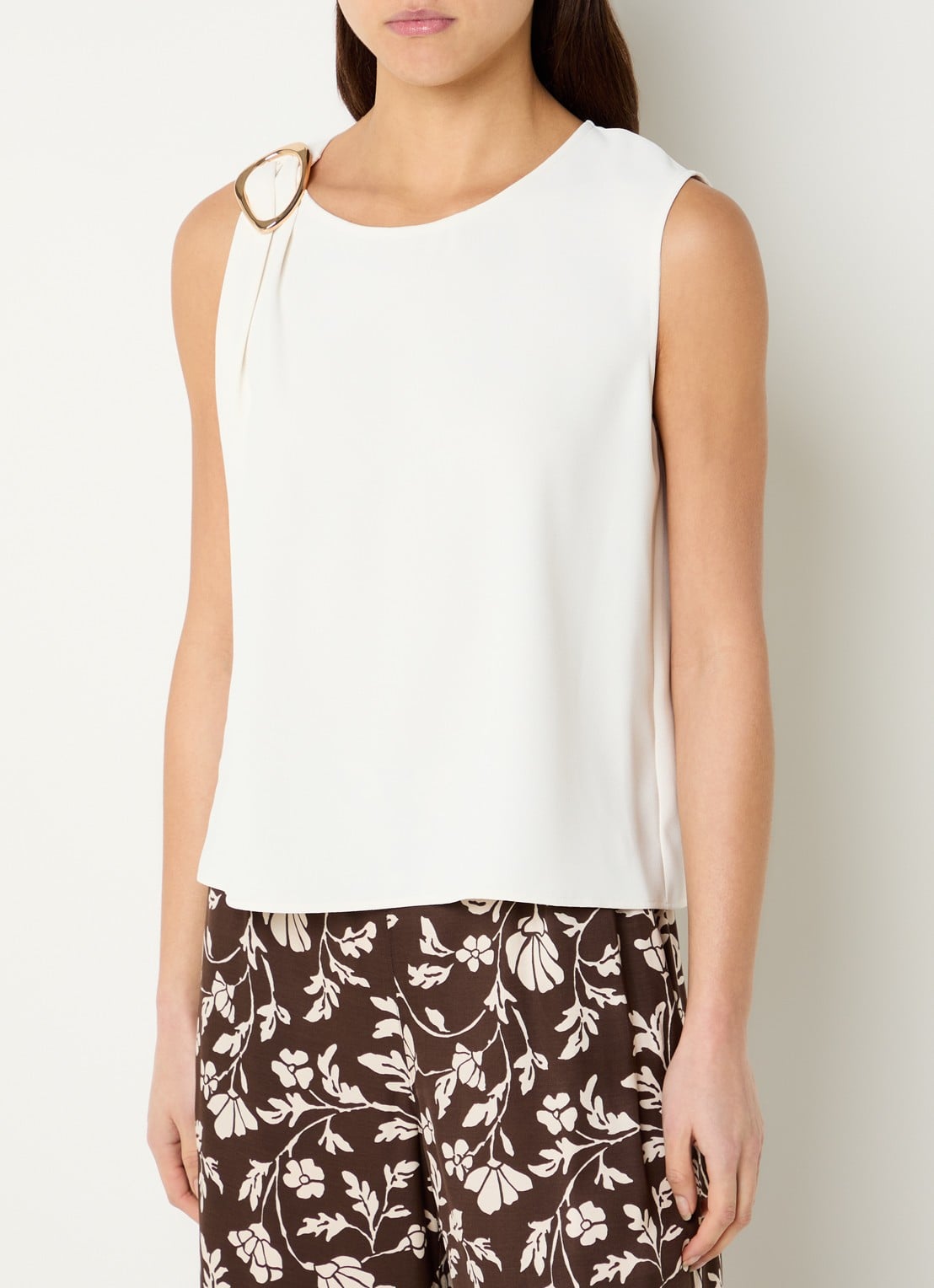 Pennyblack Tondo top met sierknoop - detail 3 ivoor