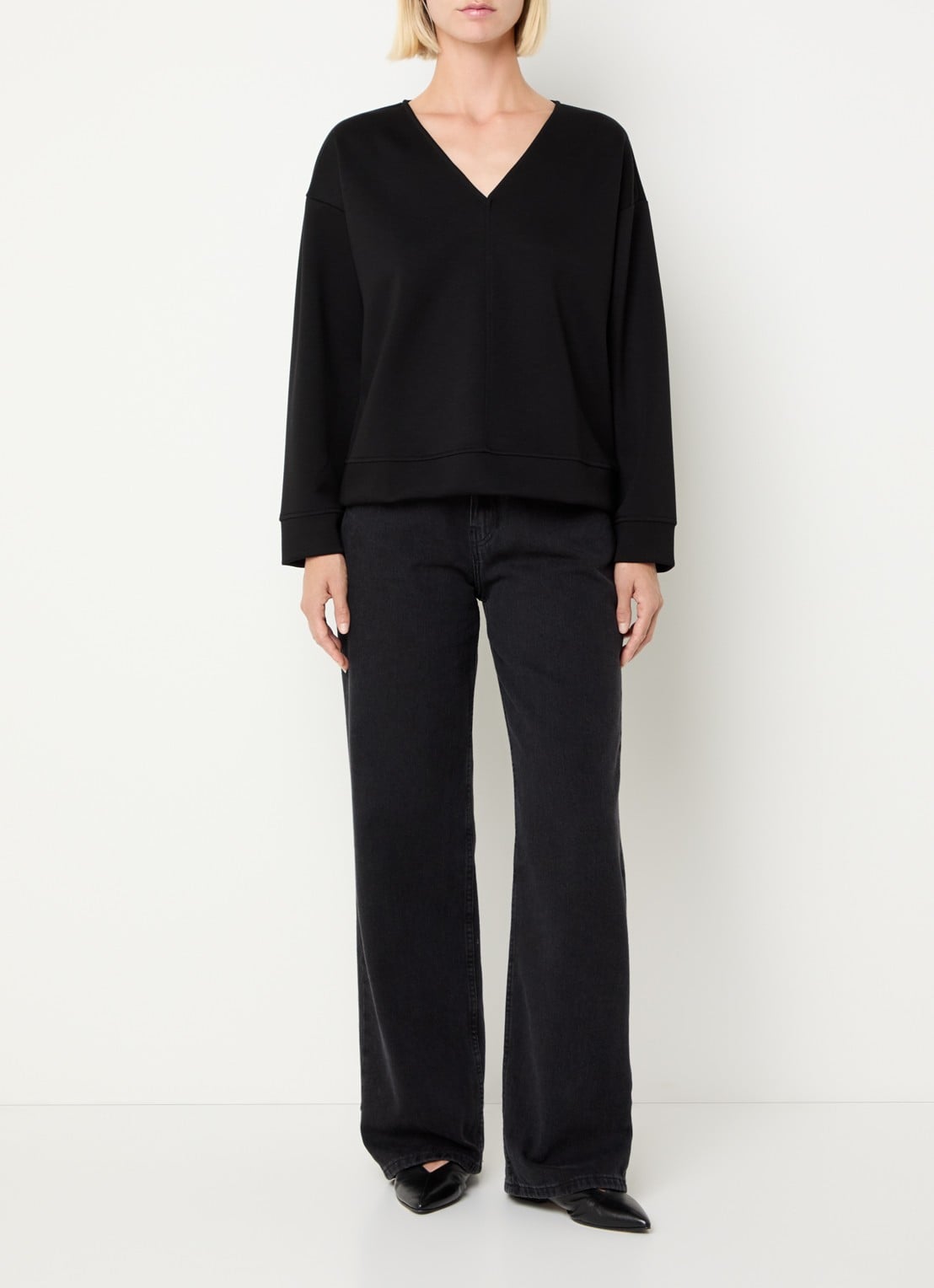 Pennyblack Top met V-hals - voorkant 4 zwart