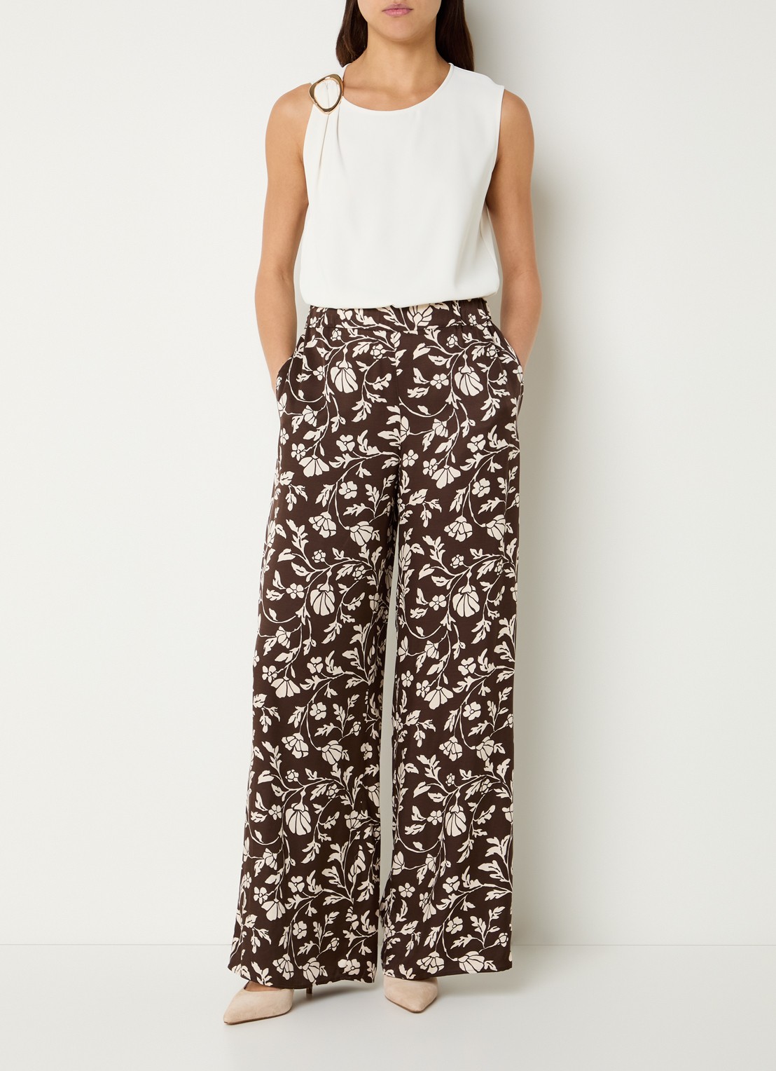 Pennyblack Utilita high waist wide fit broek van satijn met print  - voorkant 4 bruin