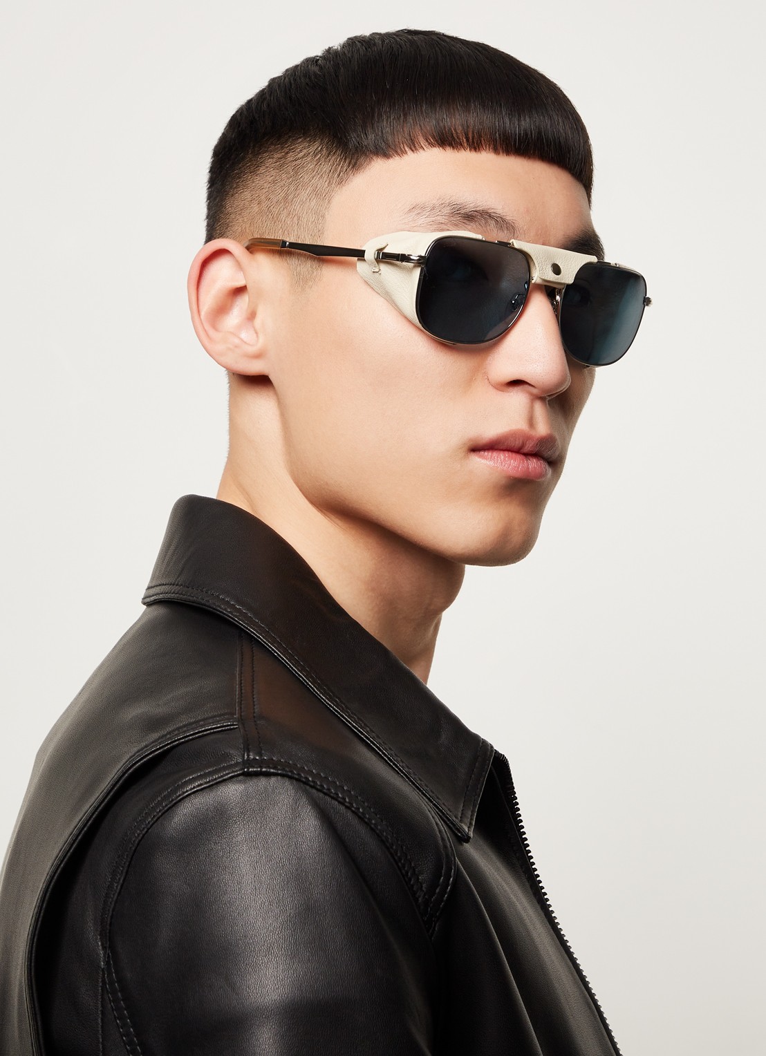 Persol Piloten zonnebril gepolariseerd PO1013SZ  - voorkant 2 zilver