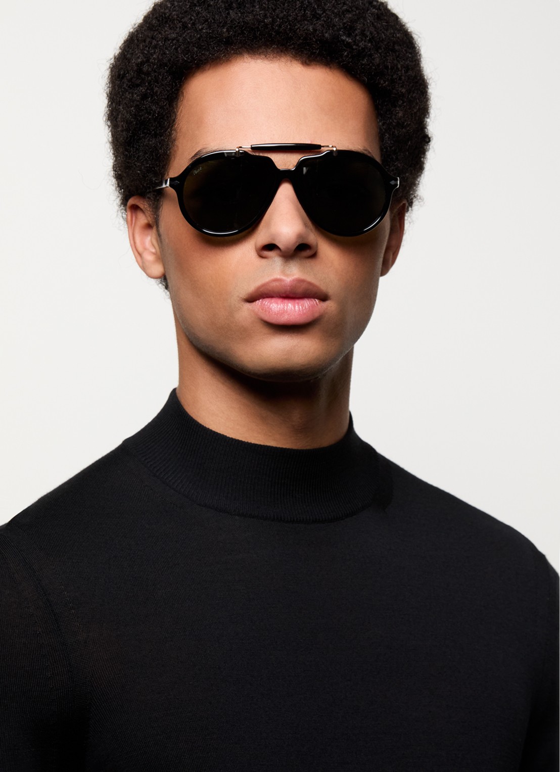 Persol Piloten zonnebril PO0202S - voorkant 5 zwart