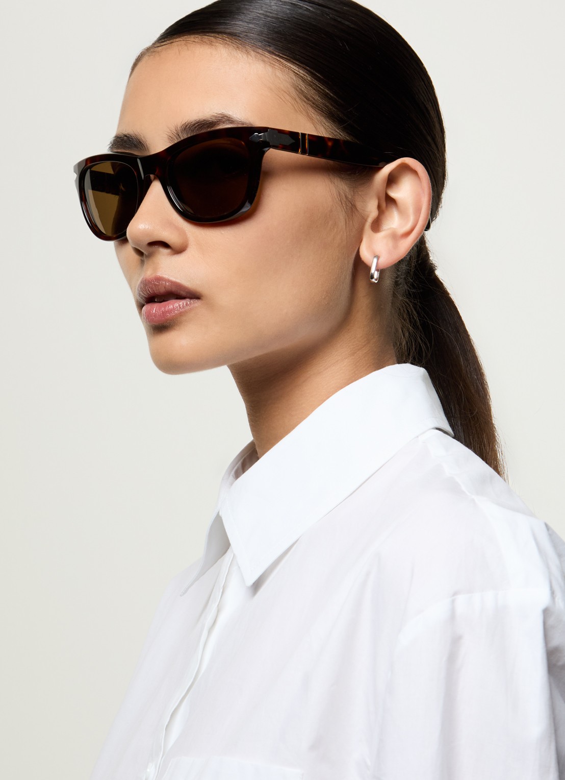 Persol Wayfarer zonnebril gepolariseerd PO0086S - voorkant 5 kastanjebruin