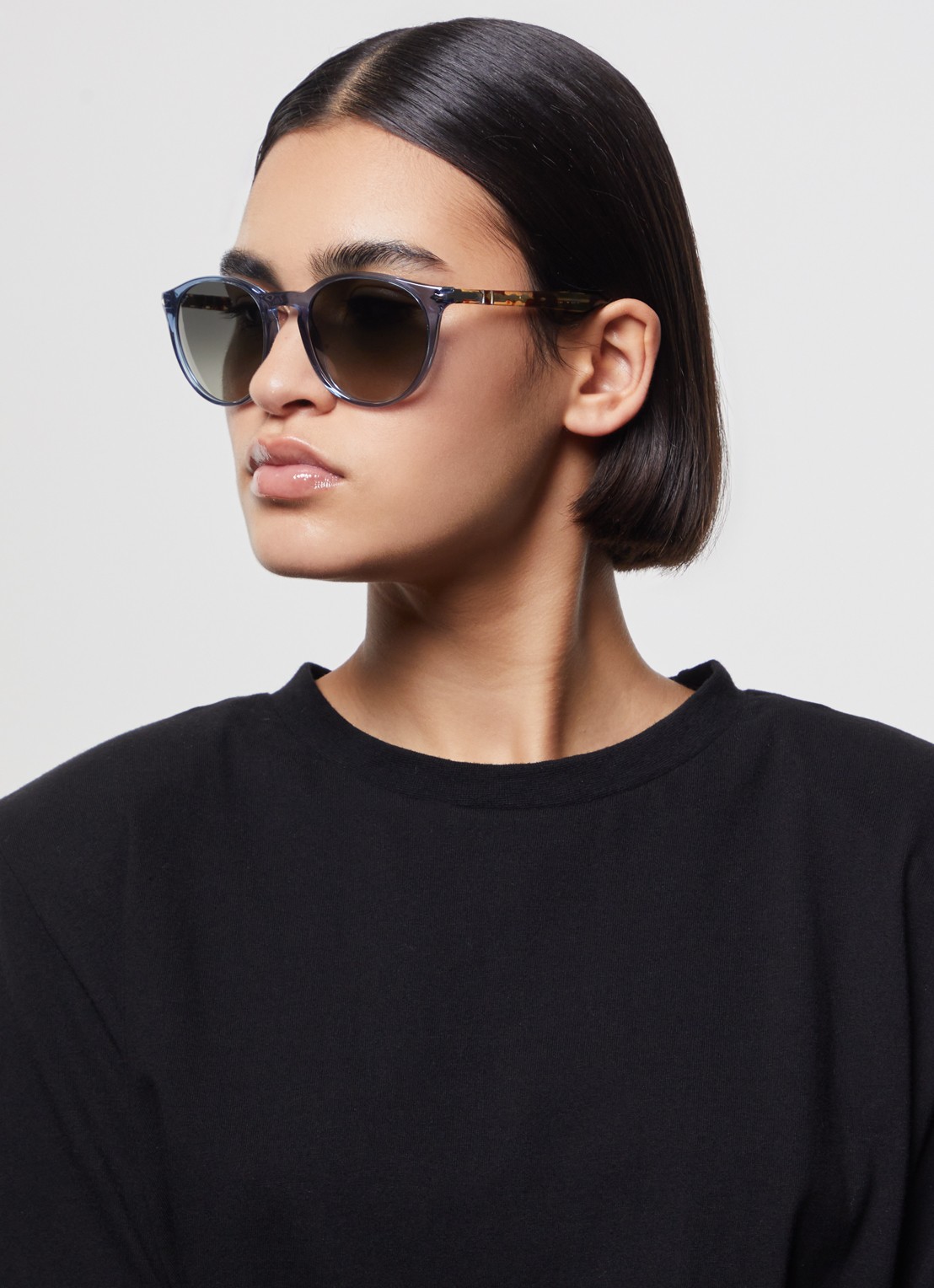 Persol Zonnebril PO3152S - voorkant 2 staalblauw