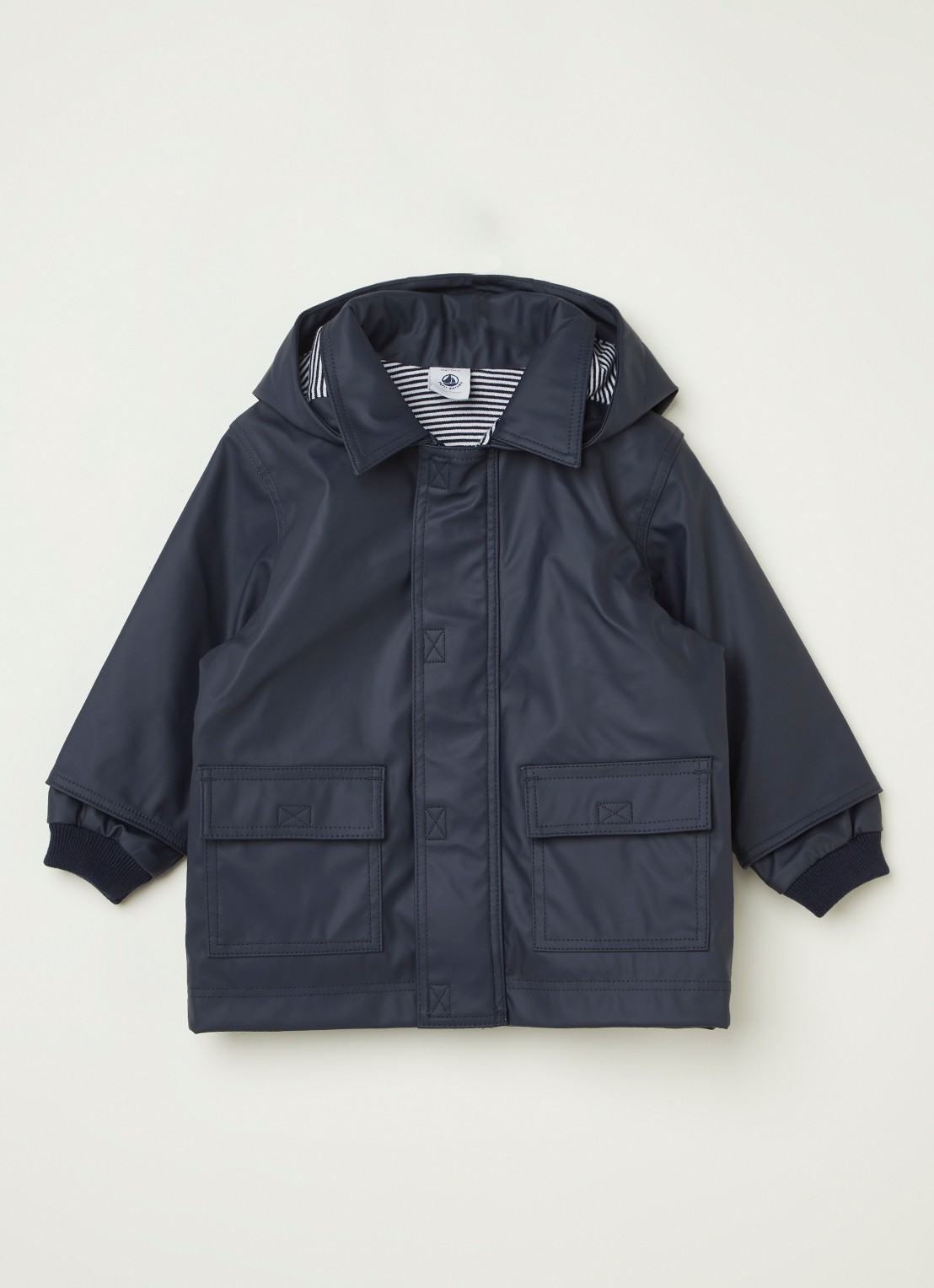 Petit Bateau Regenjas met capuchon en opgestikte zakken - voorkant 2 blauw