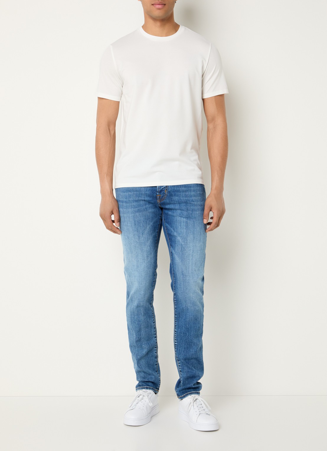 Peuterey Zole T-shirt met in zijdeblend - voorkant 3 gebroken wit