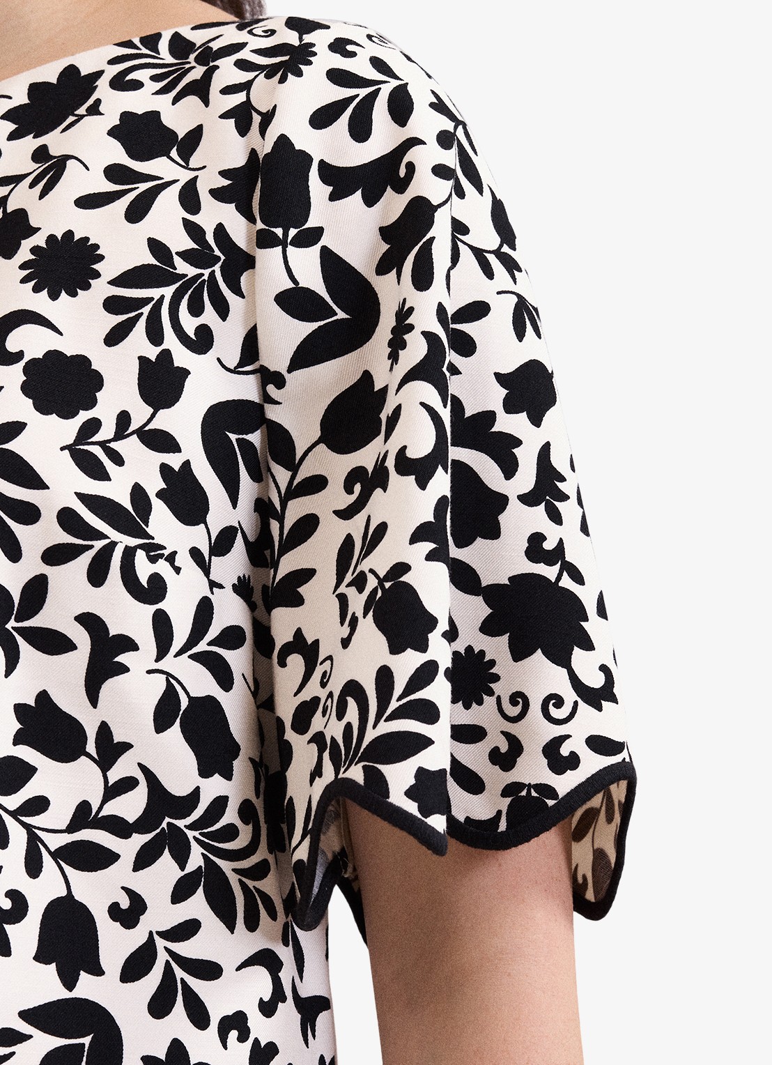 Phase Eight Abi tuniek me bloemenprint - detail 4 zwart