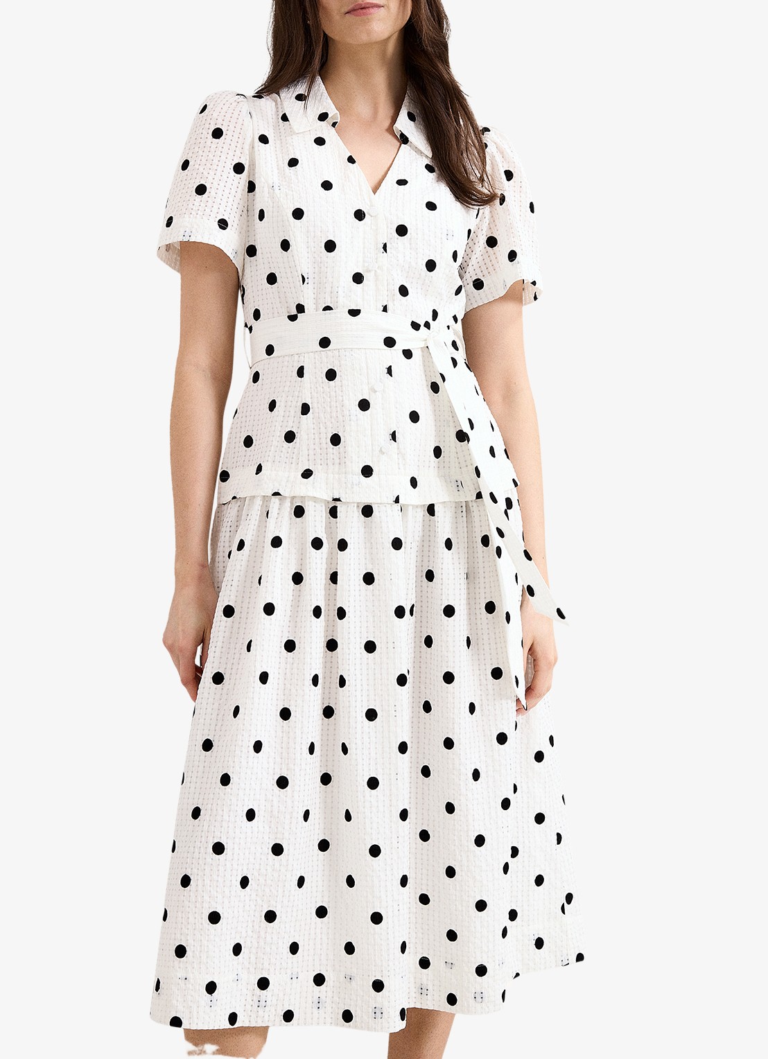 Phase Eight Adele midi jurk met stippenprint en strikceintuur - detail 3 gebroken wit