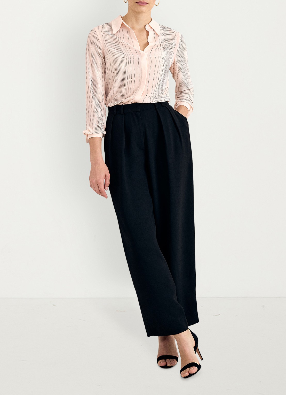 Phase Eight Aleya blouse met strass - voorkant 8 zalmroze