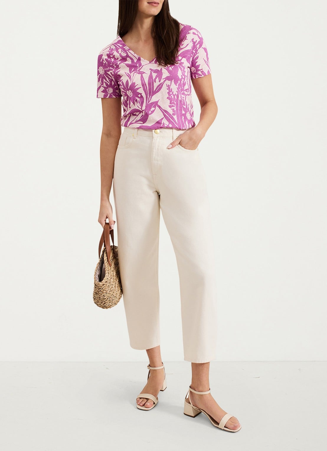Phase Eight Alice T-shirt met bloemenprint - voorkant 2 paars