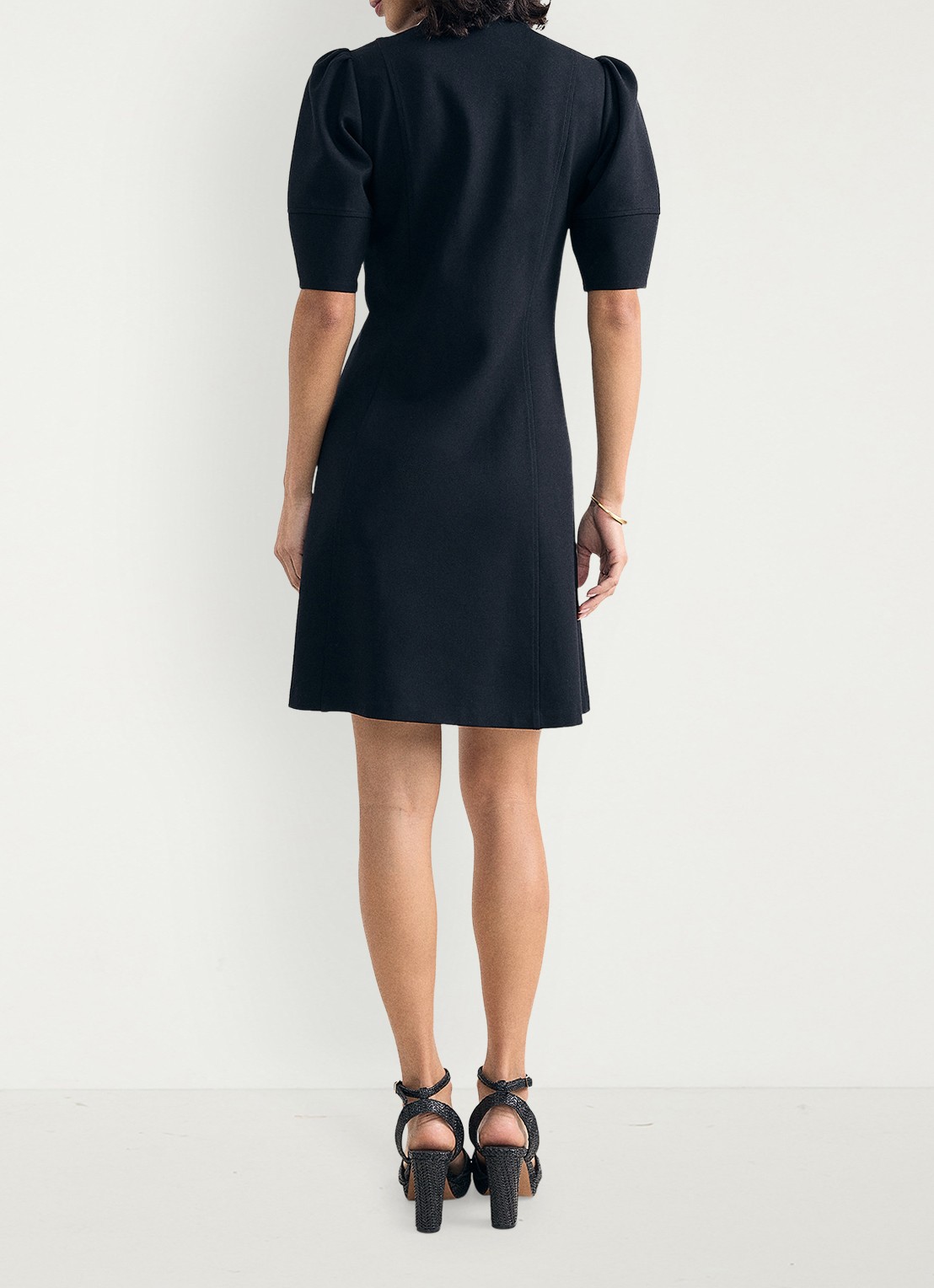 Phase Eight Alima Ponte mini jurk met opstaande kraag - achterkant 6 zwart