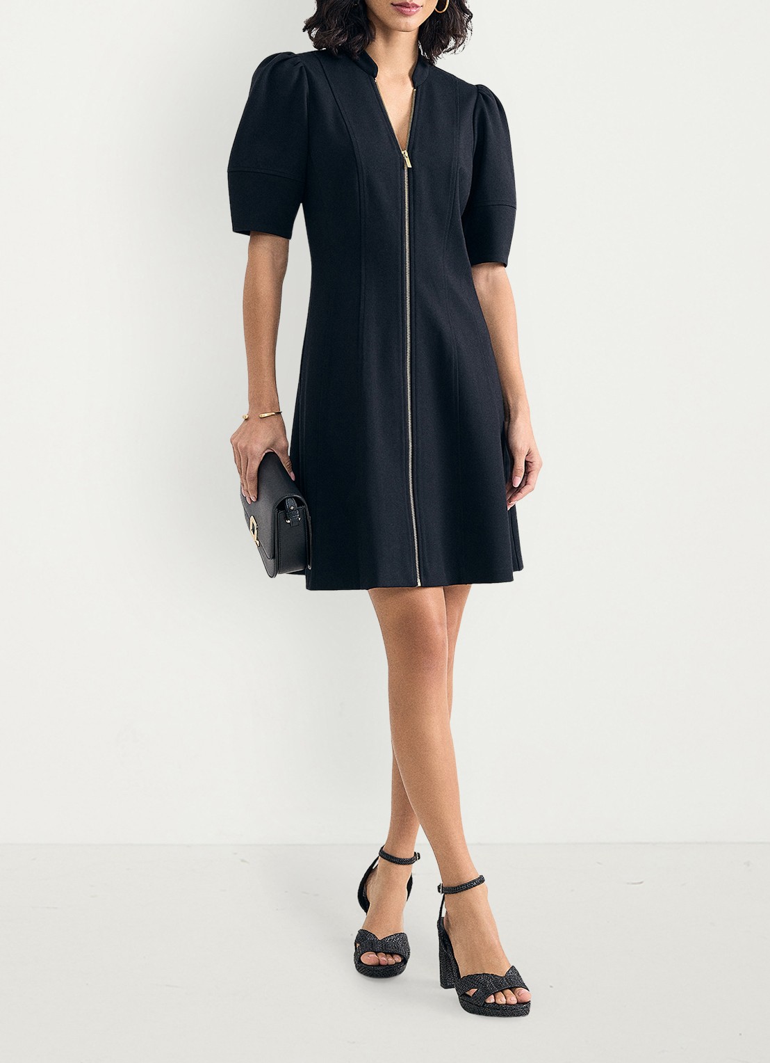 Phase Eight Alima Ponte mini jurk met opstaande kraag - voorkant 8 zwart