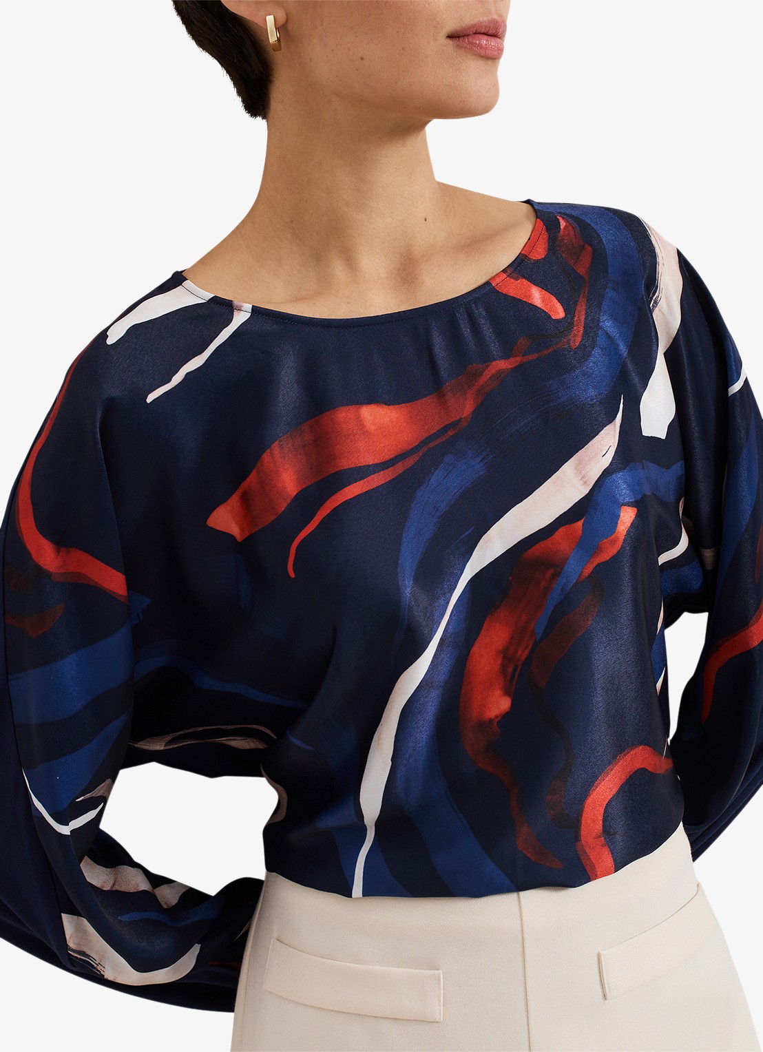 Phase Eight Alora top met print - detail 4 donkerblauw