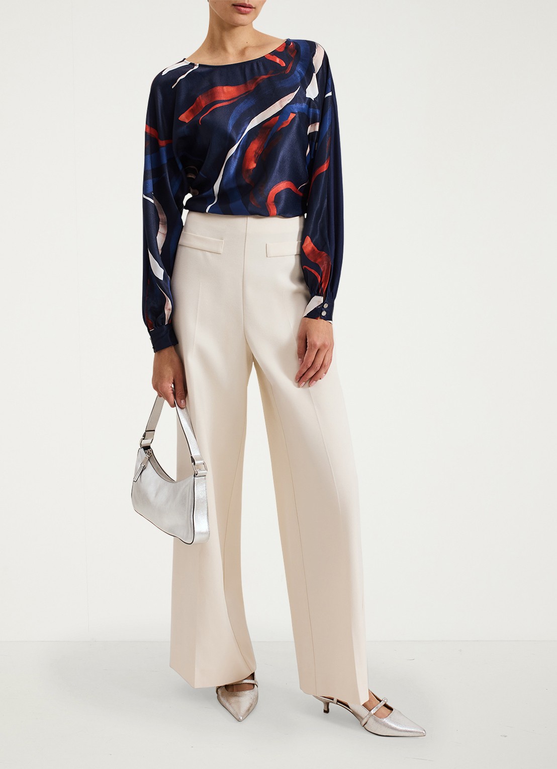 Phase Eight Alora top met print - voorkant 3 donkerblauw