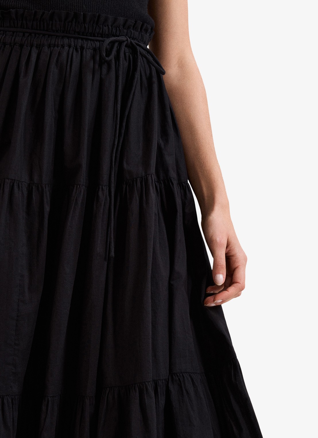 Phase Eight Alva maxi rok met plooien - detail 4 zwart