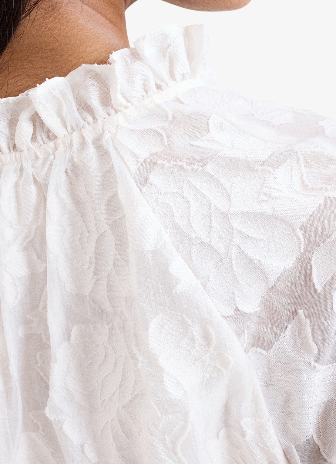 Phase Eight Amal blouse met bloemenprint - detail 7 gebroken wit