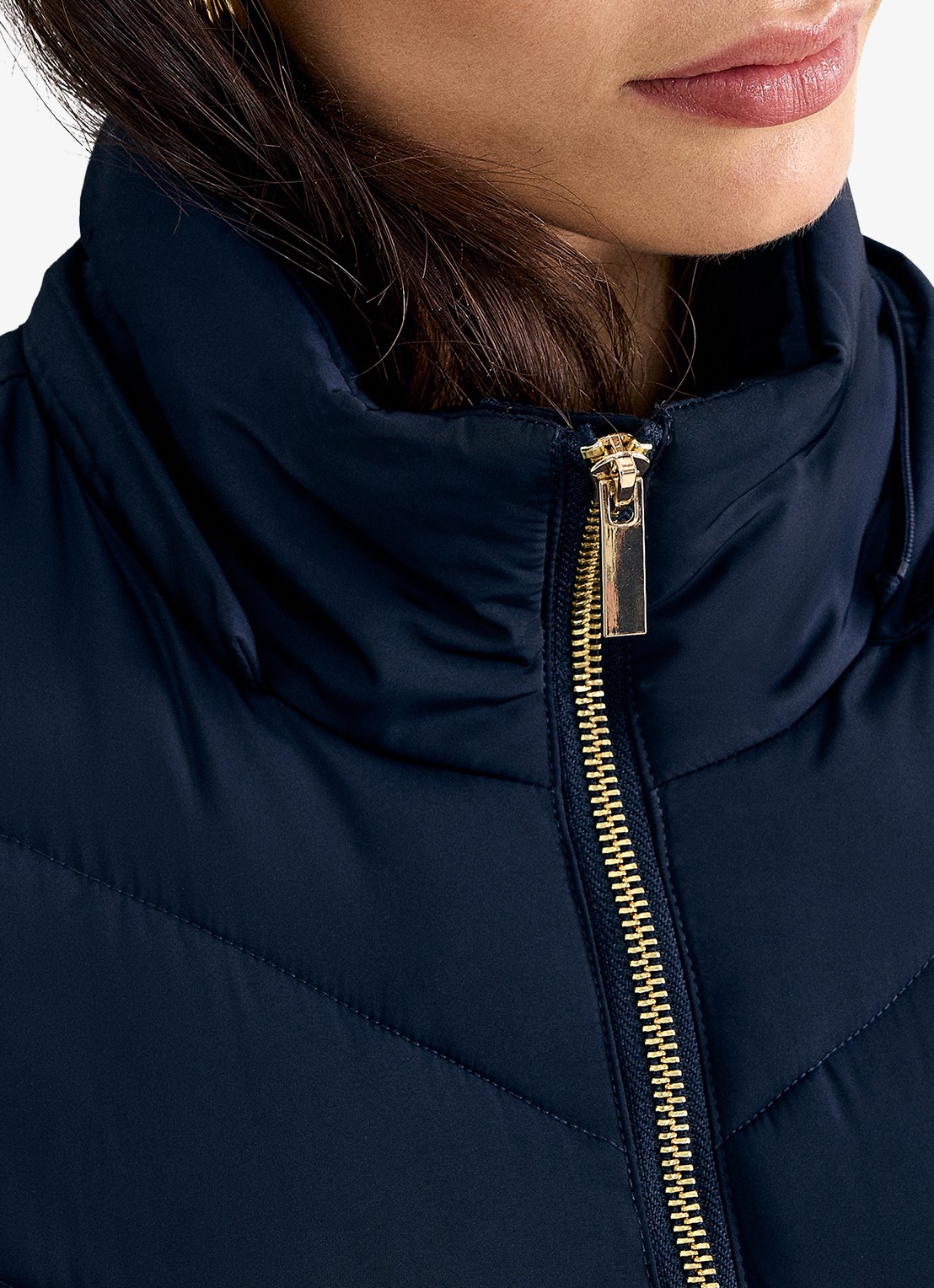 Phase Eight Amber midi gewatteerde parka met afneembare capuchon - detail 3 blauw
