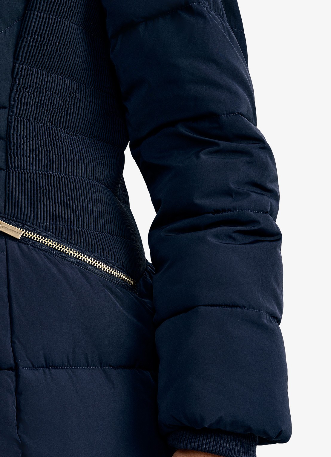 Phase Eight Amber midi gewatteerde parka met afneembare capuchon - detail 4 blauw