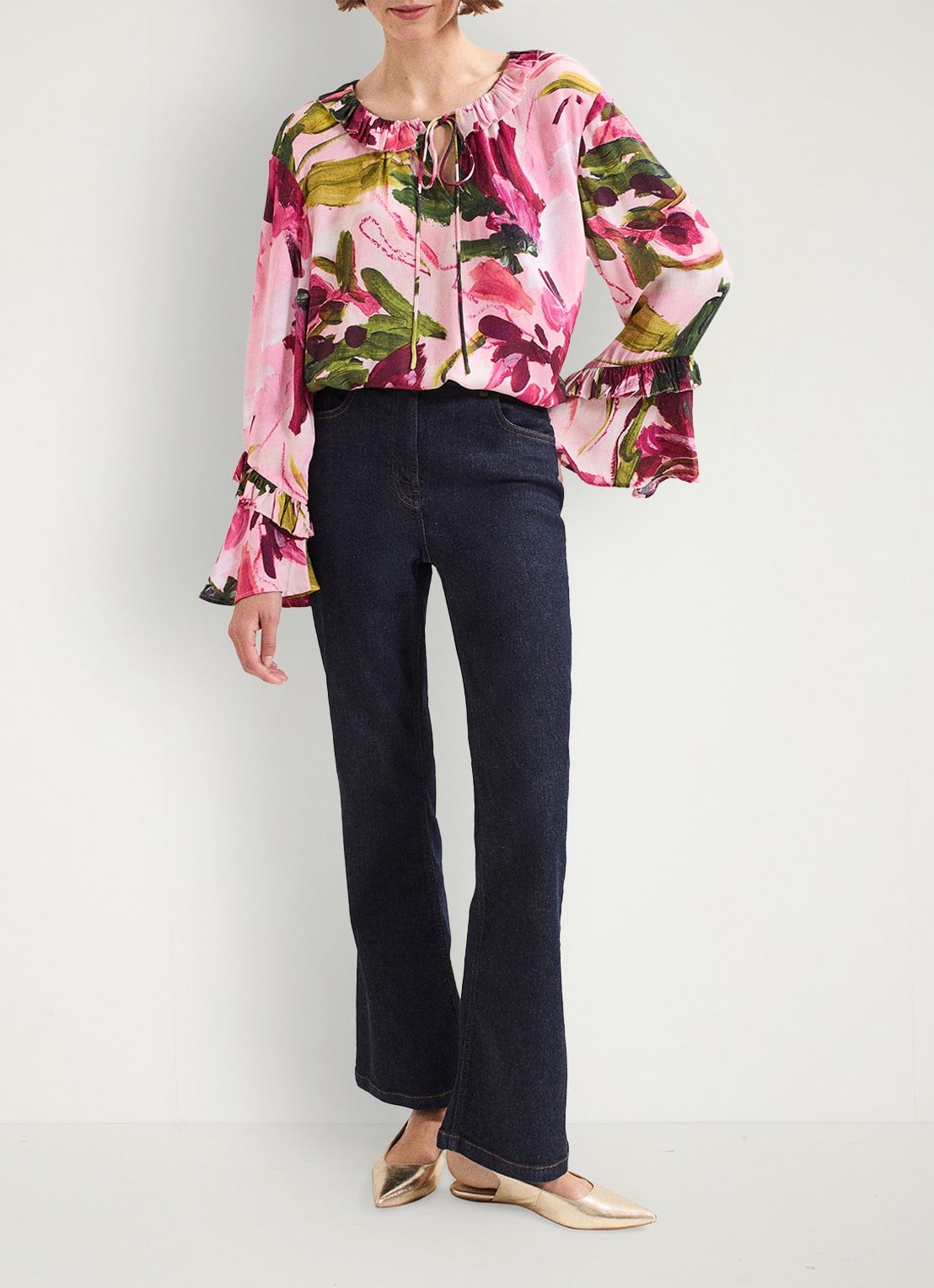 Phase Eight Andi blouse met bloemenprint - voorkant 3 roze