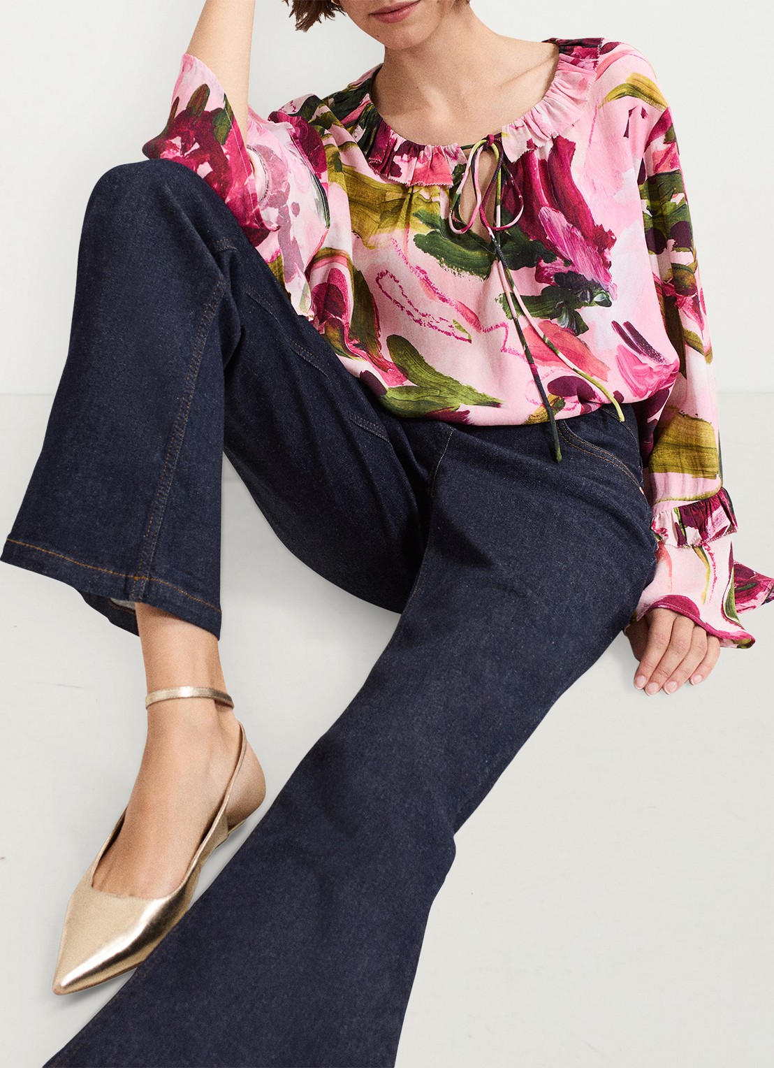 Phase Eight Andi blouse met bloemenprint - detail 3 roze