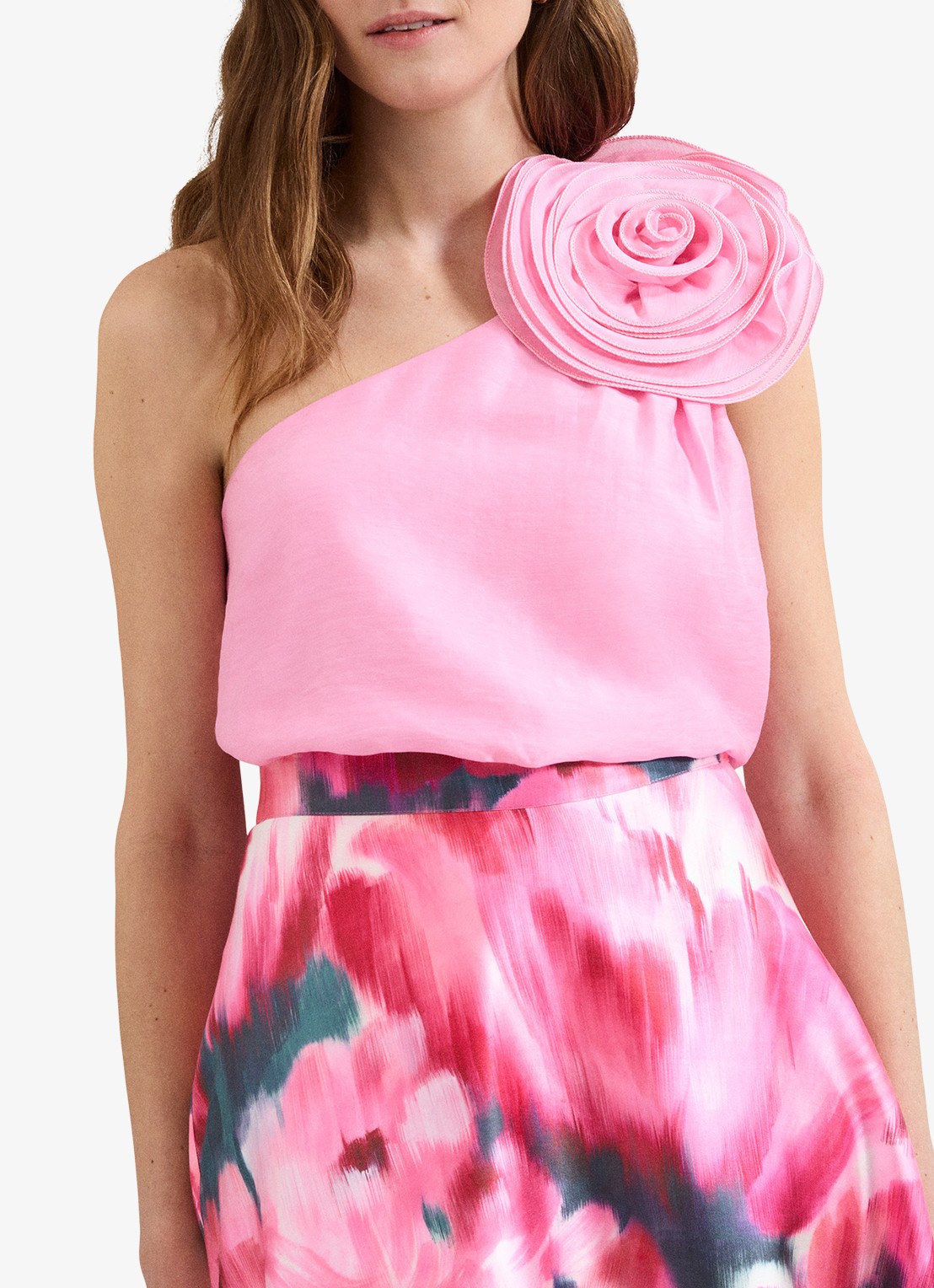 Phase Eight Angelina top in linnenblend met asymmetrische hals - detail 4 roze