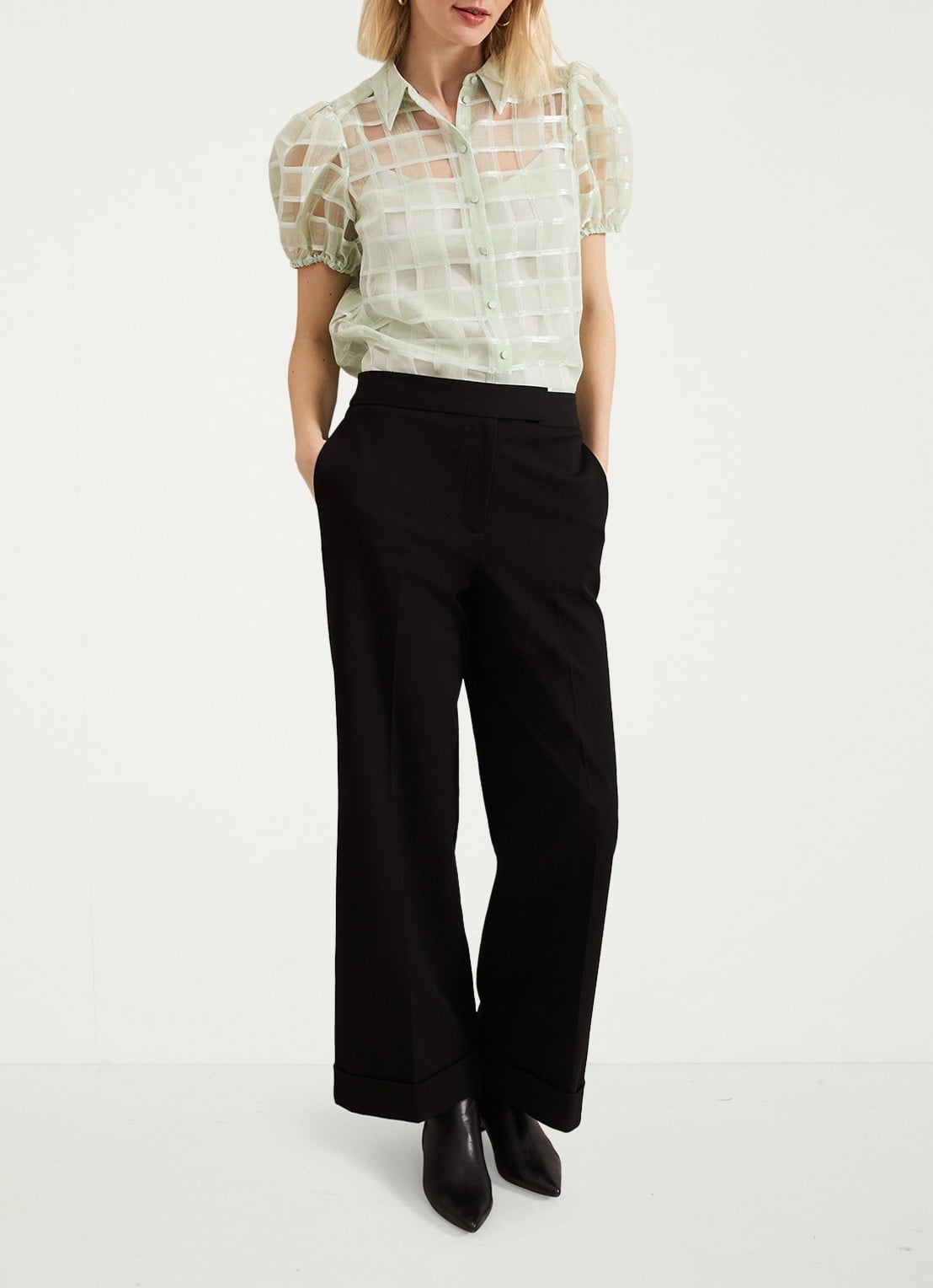 Phase Eight Angie semi-transparante blouse met ruitdessin - voorkant 3 lindegroen