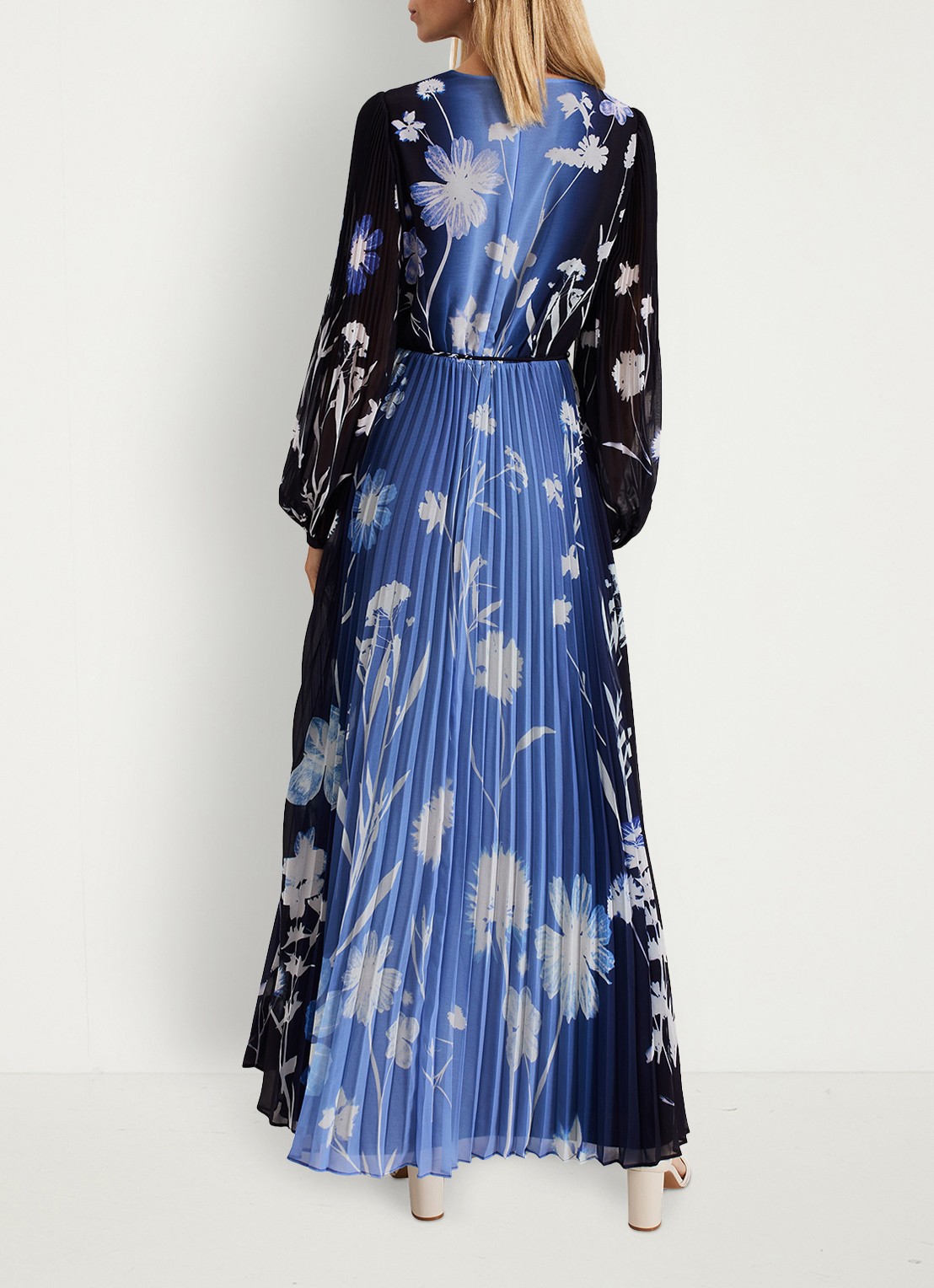 Phase Eight Annie maxi jurk met bloemenprint - voorkant 3 donkerblauw