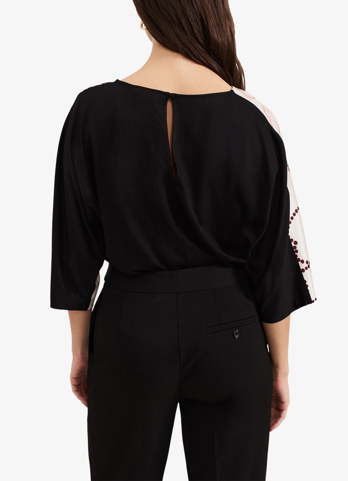 Phase Eight Antonia top met bloemenprint - achterkant 3 zwart