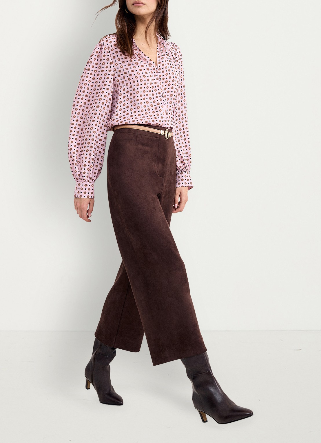 Phase Eight Arabella blouse met V-hals en grafische print - voorkant 7 oudroze
