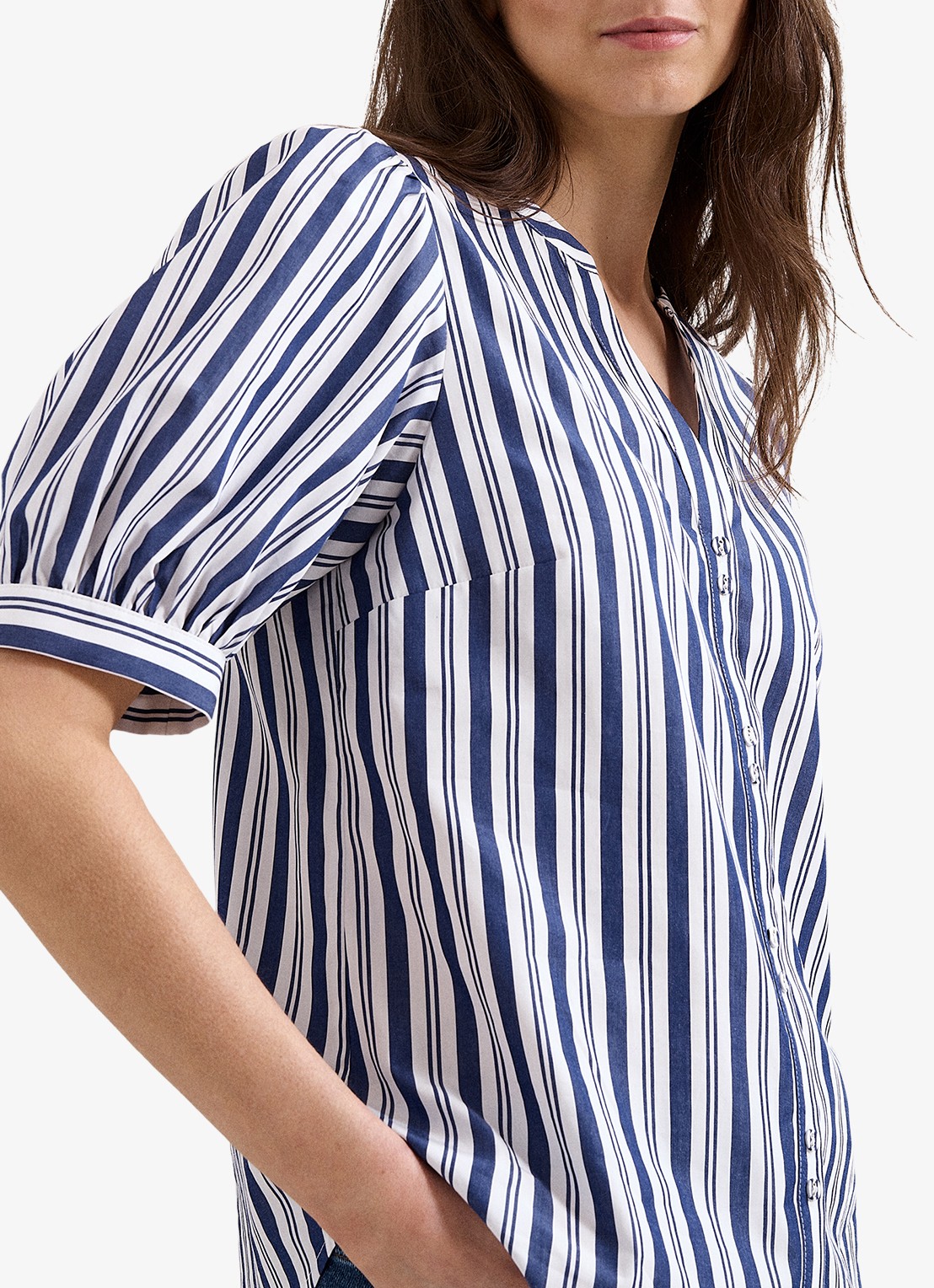 Phase Eight Ariana blouse met streepprint en pofmouw - detail 6 donkerblauw