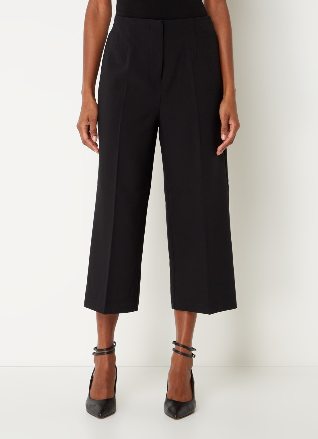 Phase Eight Aubrielle high waist wide fit culotte met steekzakken - detail 3 zwart