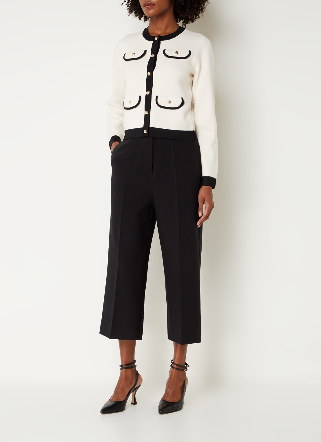 Phase Eight Aubrielle high waist wide fit culotte met steekzakken - voorkant 2 zwart