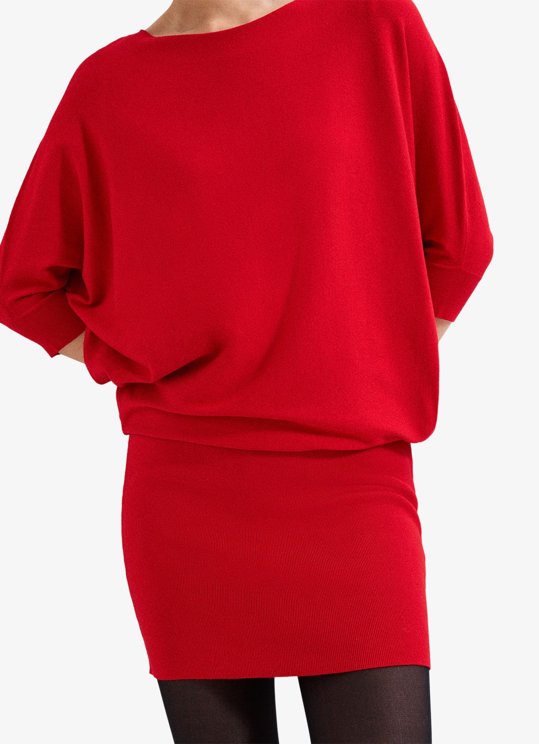 Phase Eight Becca mini fijngebreide jurk met vleermuismouw - detail 2 rood