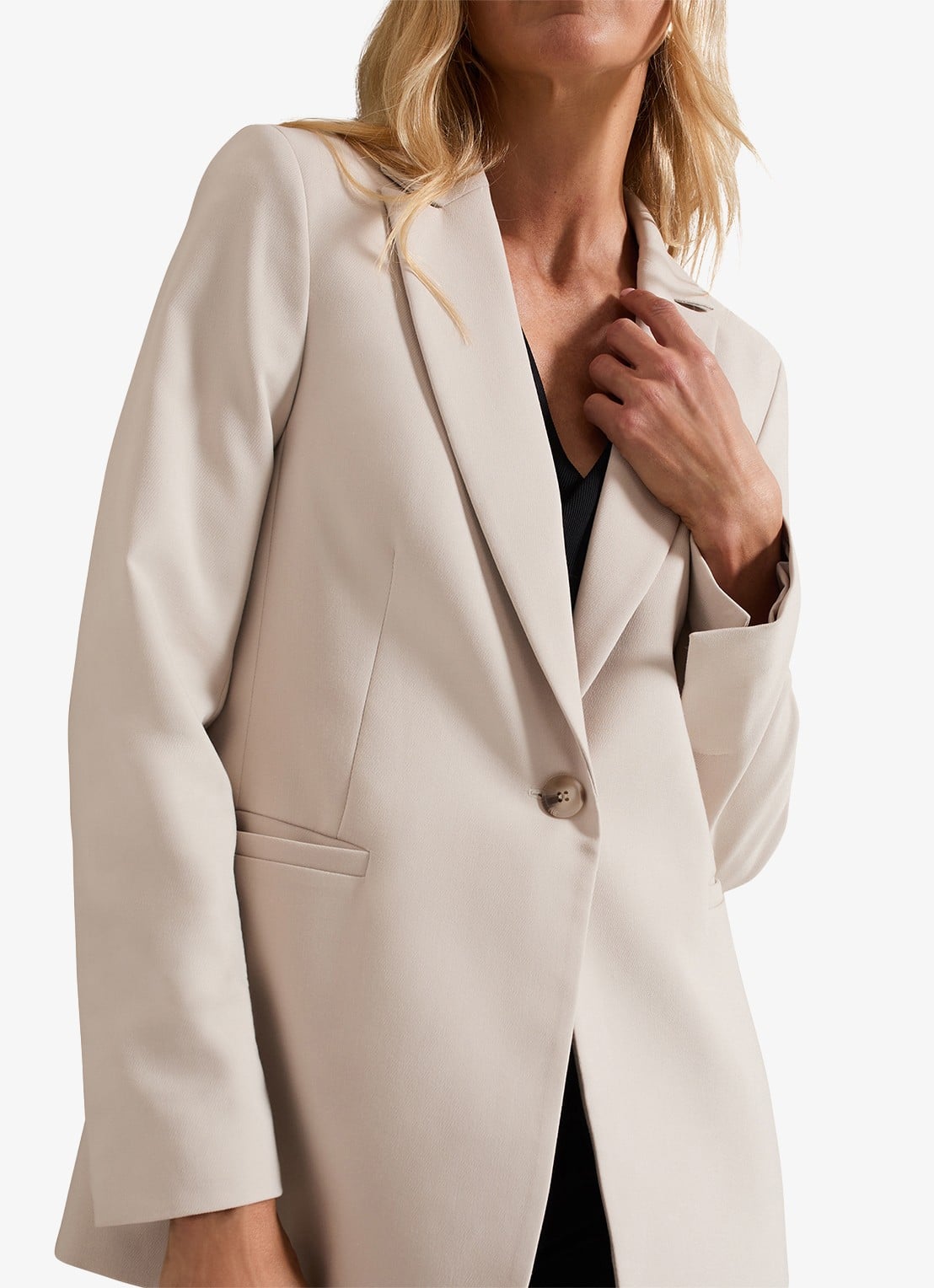 Phase Eight Belle blazer met paspelzakken - detail 2 creme