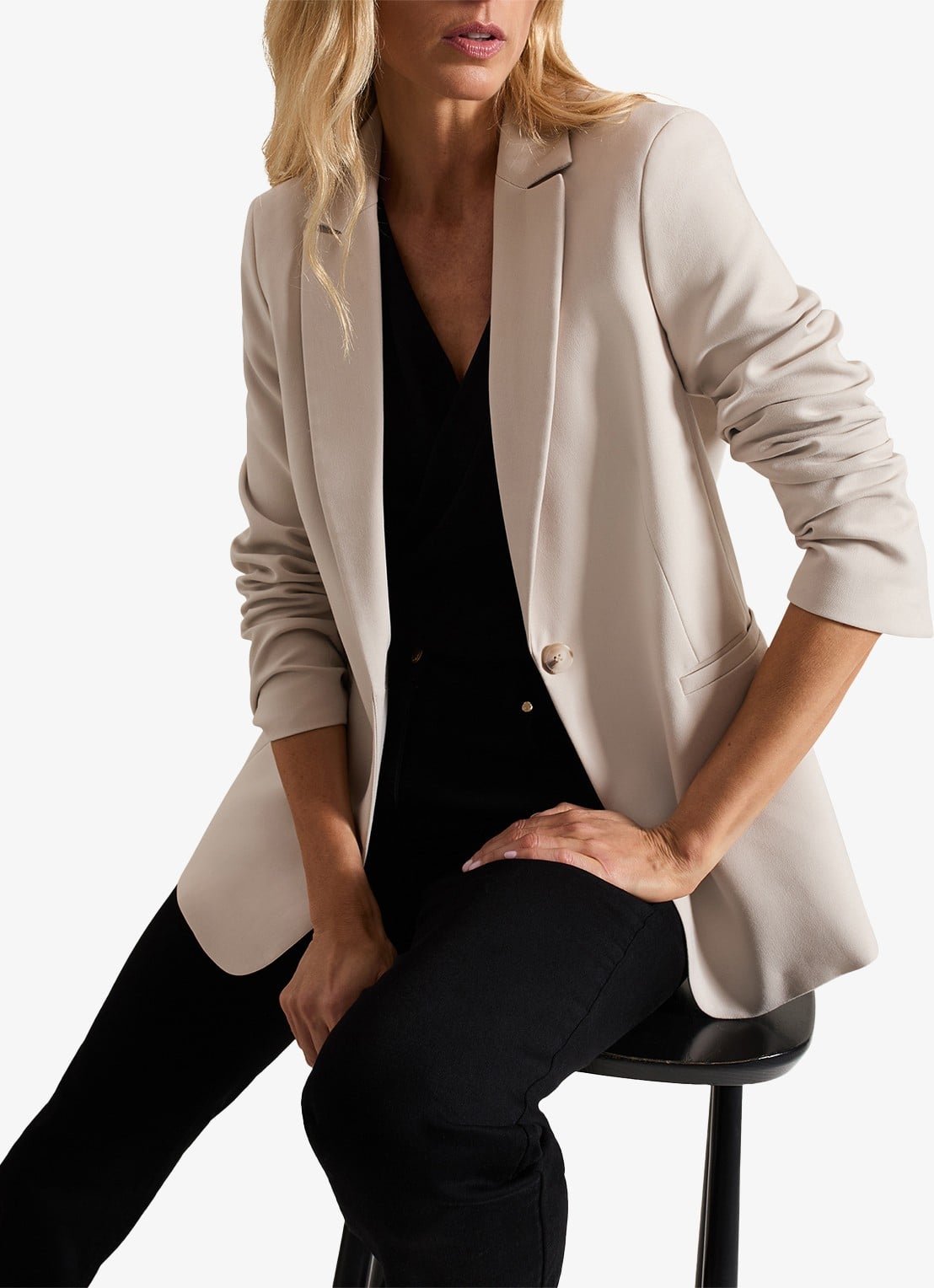 Phase Eight Belle blazer met paspelzakken - detail 5 creme