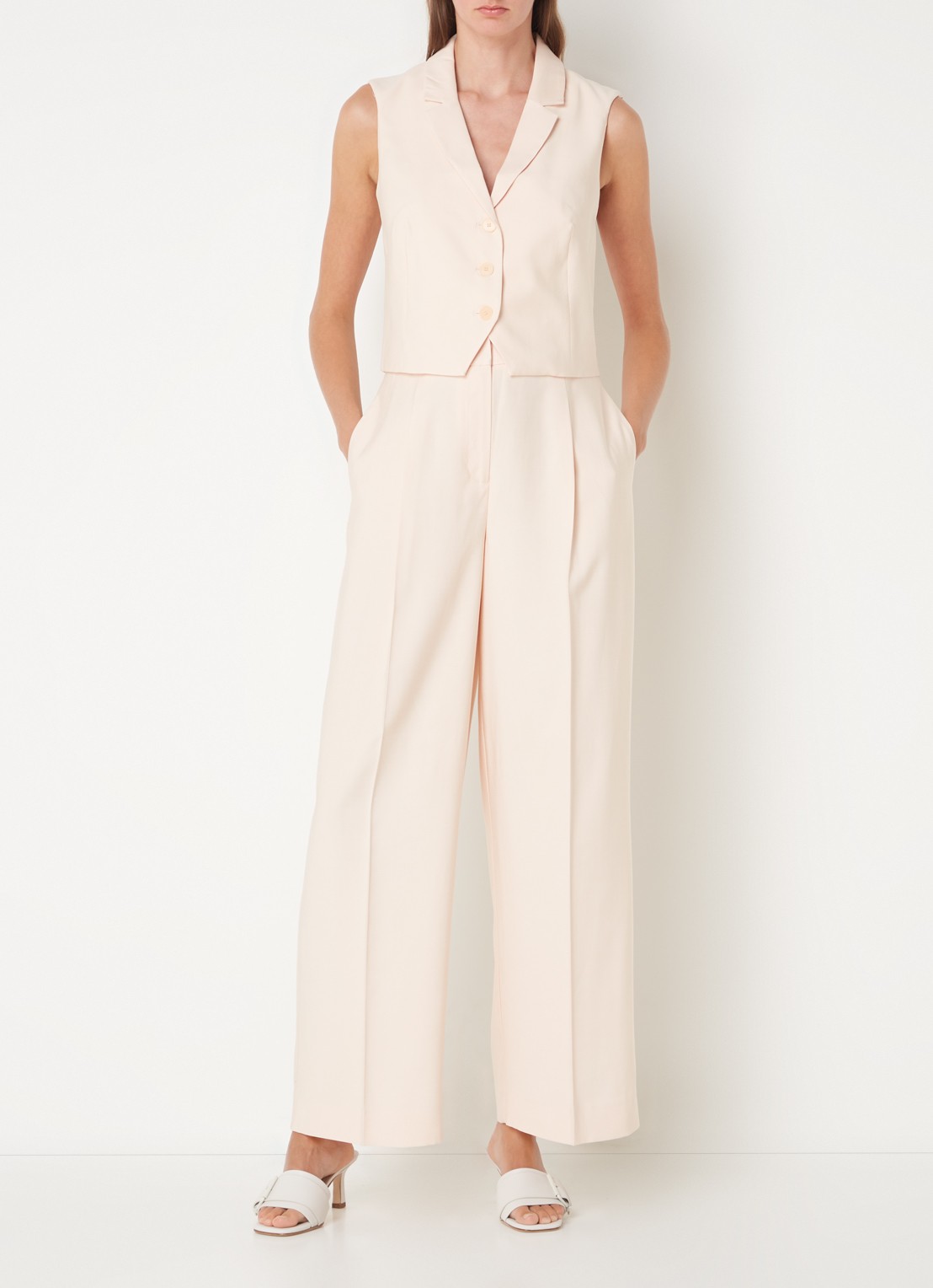 Phase Eight Bianca high waist wide fit pantalon met steekzakken - voorkant 4 lichtroze