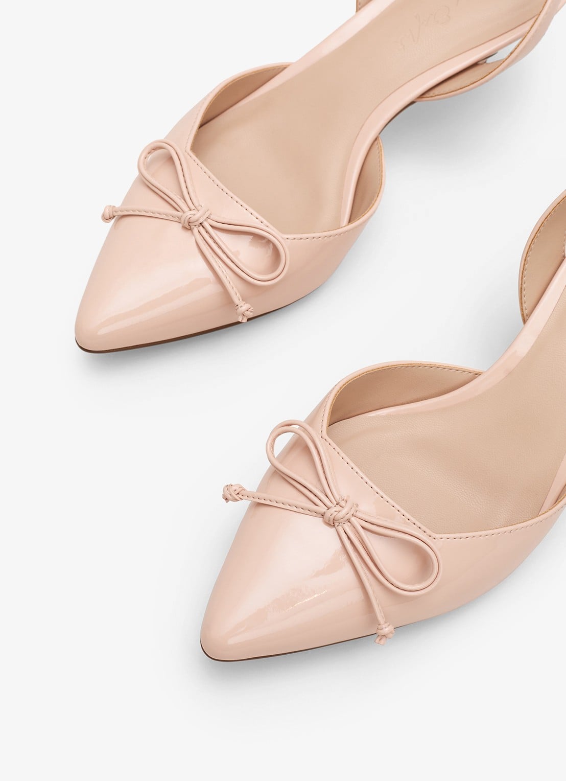 Phase Eight Bow slingback van imitatieleer - detail 2 oudroze