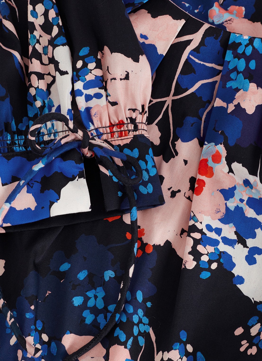 Phase Eight Caris blouse met bloemenprint - detail 4 donkerblauw