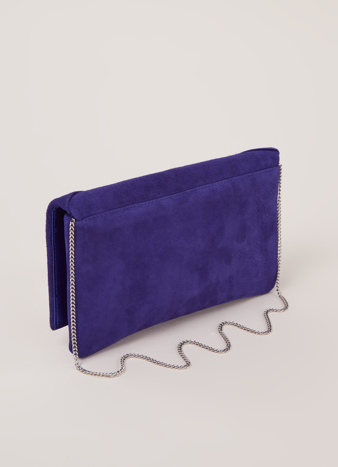 Phase Eight Carrie Knot clutch van suède - detail 2 kobaltblauw