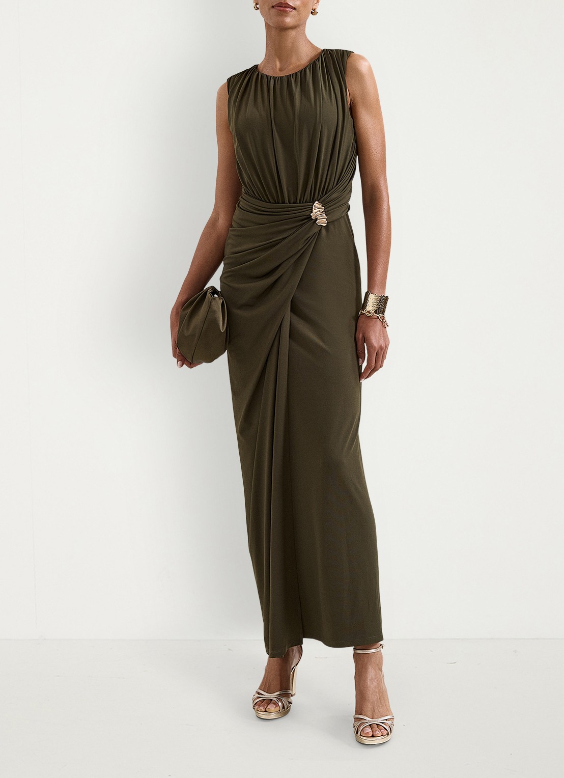 Phase Eight Cassidy maxi jurk met plooidetail - voorkant 7 donkergroen