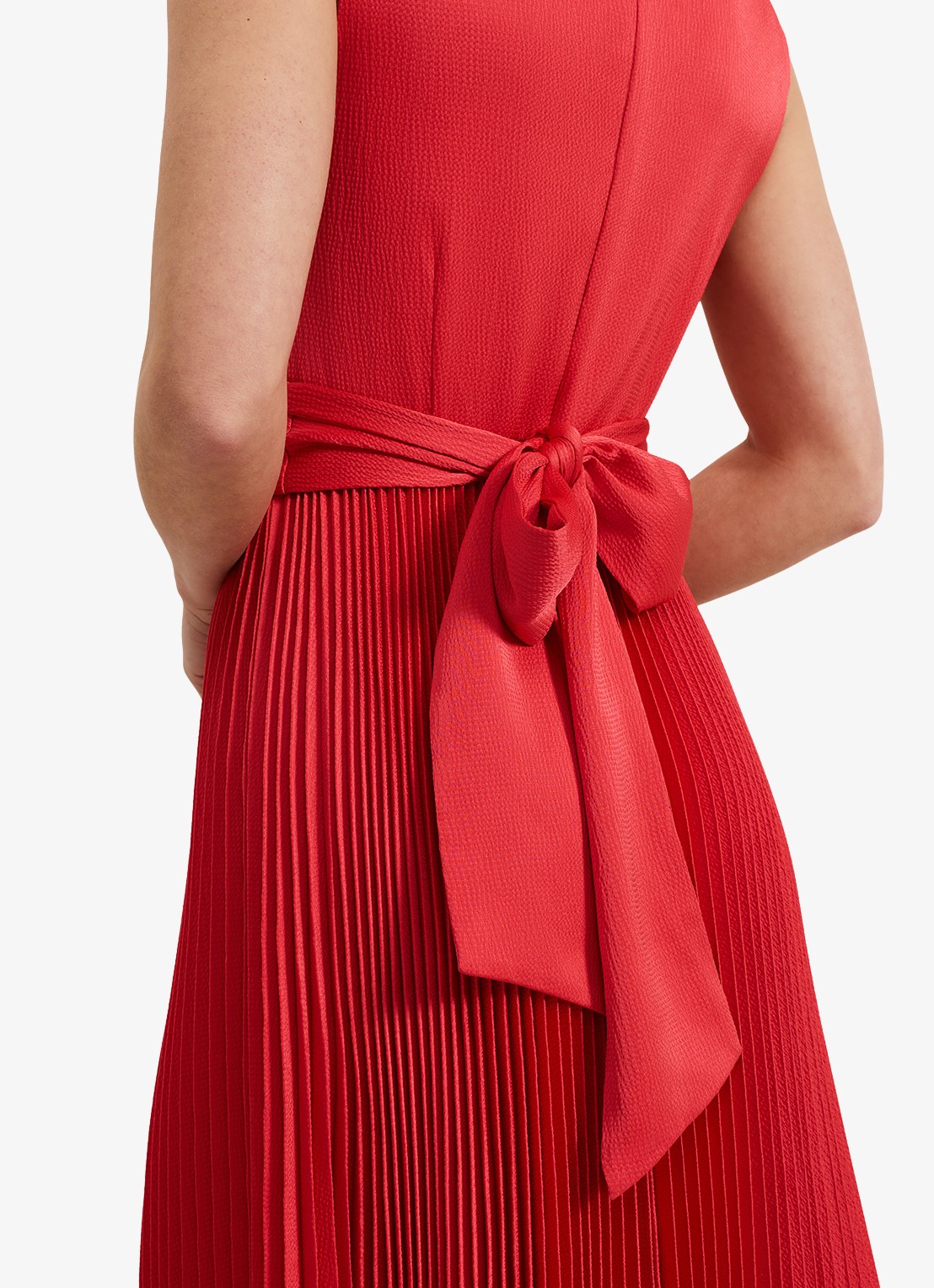 Phase Eight Celestia midi jurk met plissé en strikdetail - detail 5 rood
