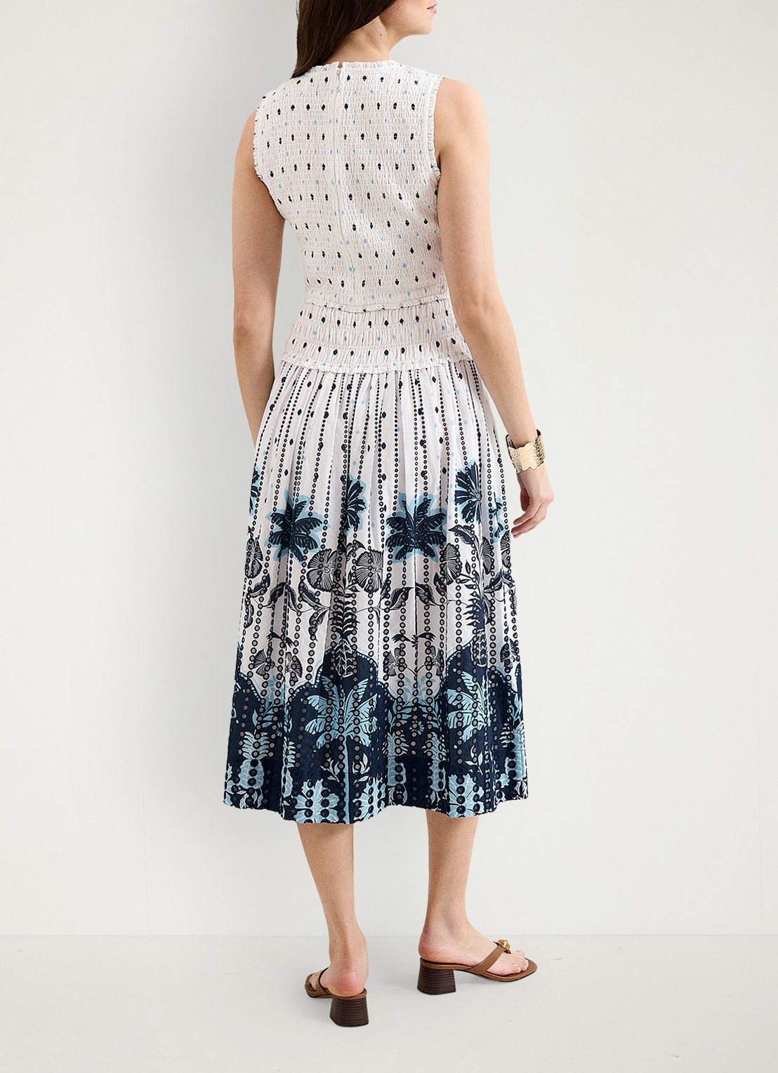 Phase Eight Chiara midi jurk met print en smockwerk - achterkant 8 wit
