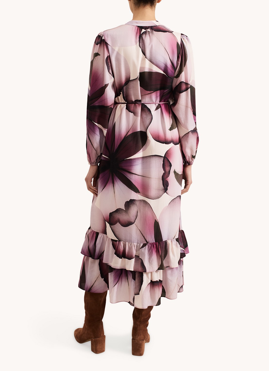 Phase Eight Clarra midi blousejurk  met bloemenprint - achterkant 6 paars
