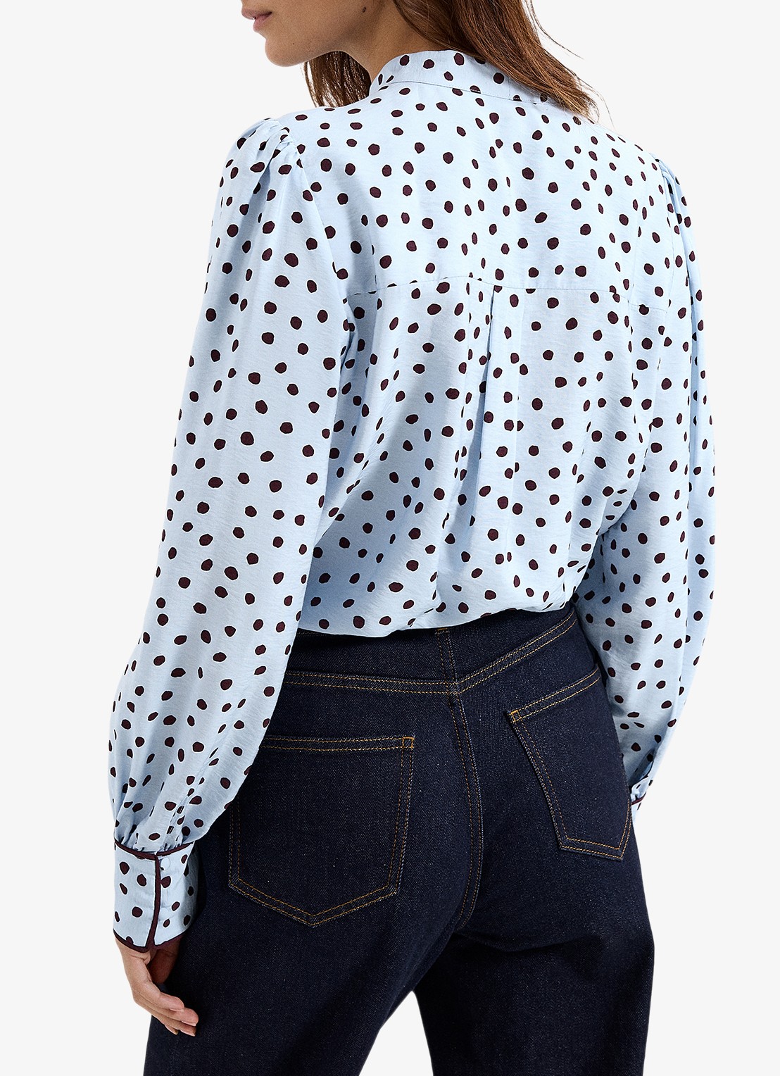 Phase Eight Coco blouse met stippenprint - achterkant donkerblauw
