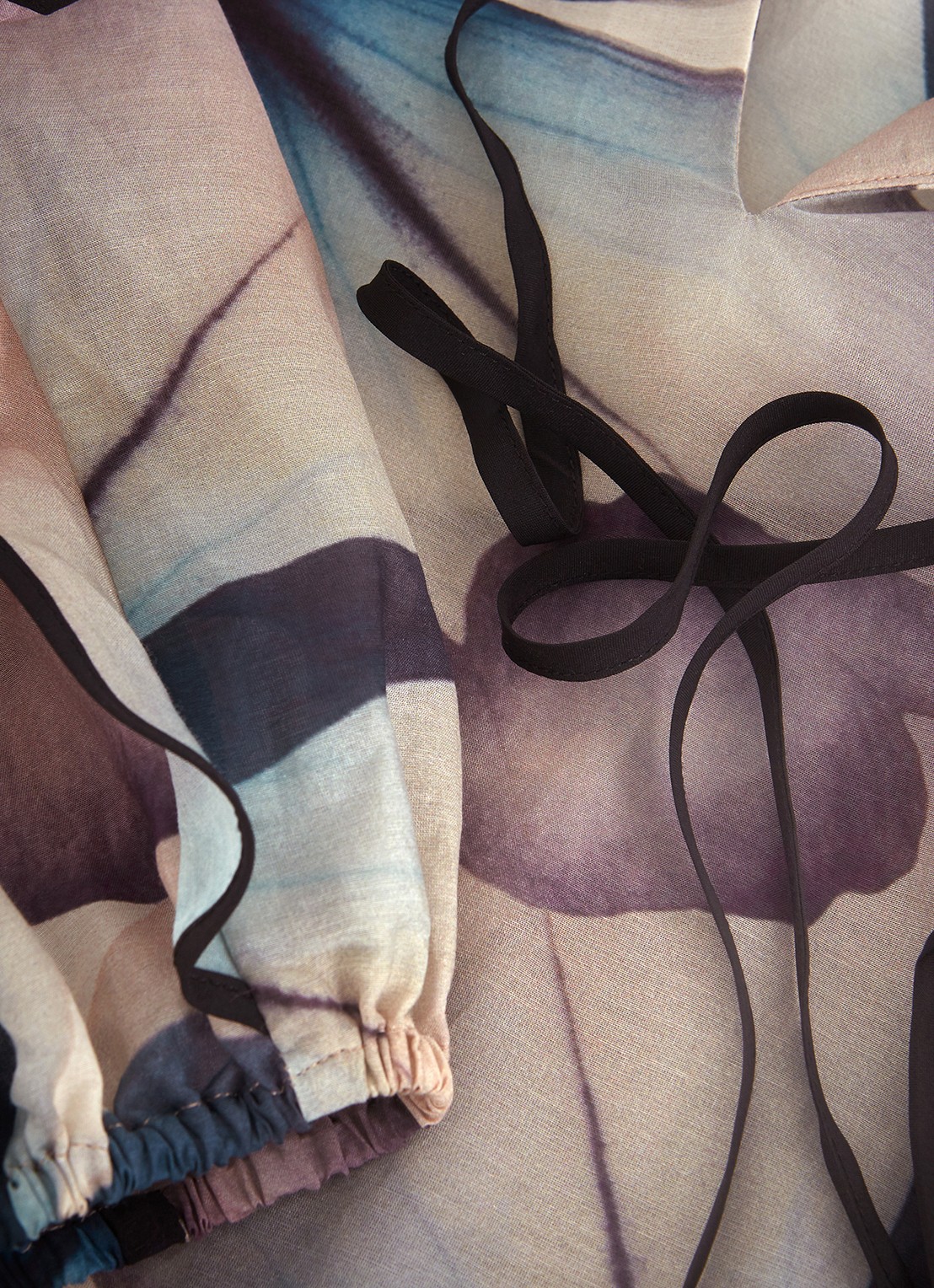 Phase Eight Cosmos tuniek van zijde - detail 8 lichtroze