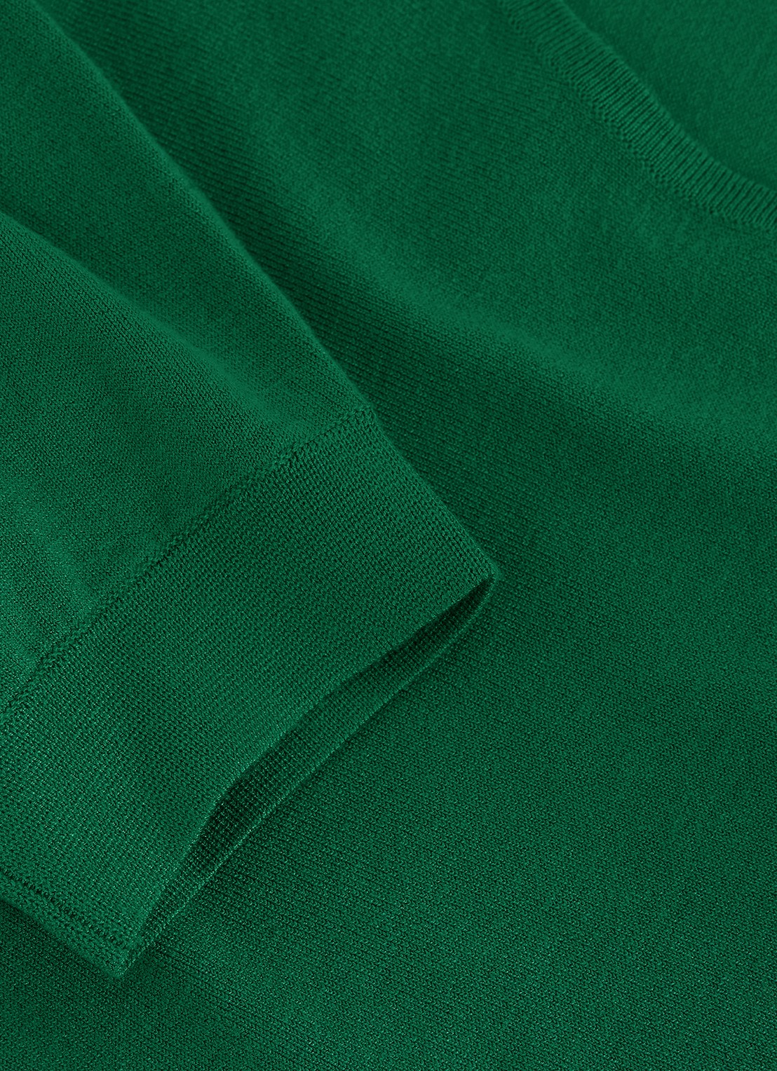 Phase Eight Cristine fijngebreide trui met boothals - detail 7 groen
