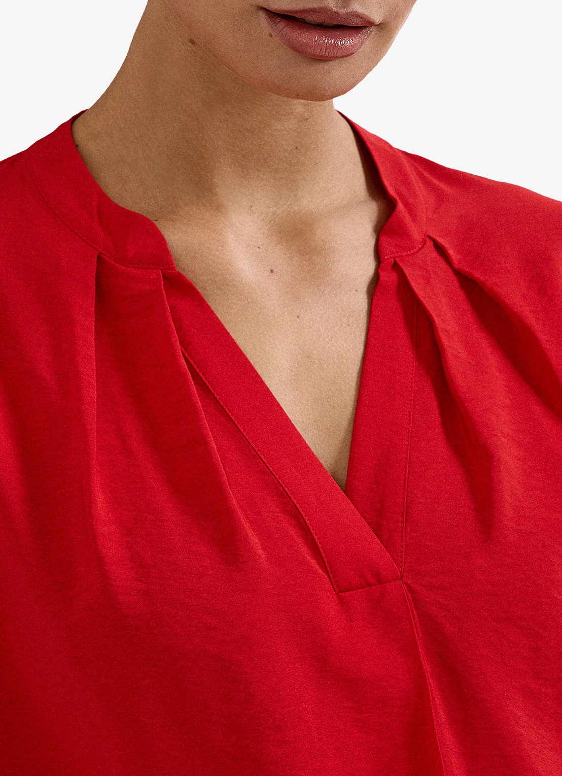 Phase Eight Cynthia blouse met V-hals - detail 4 rood
