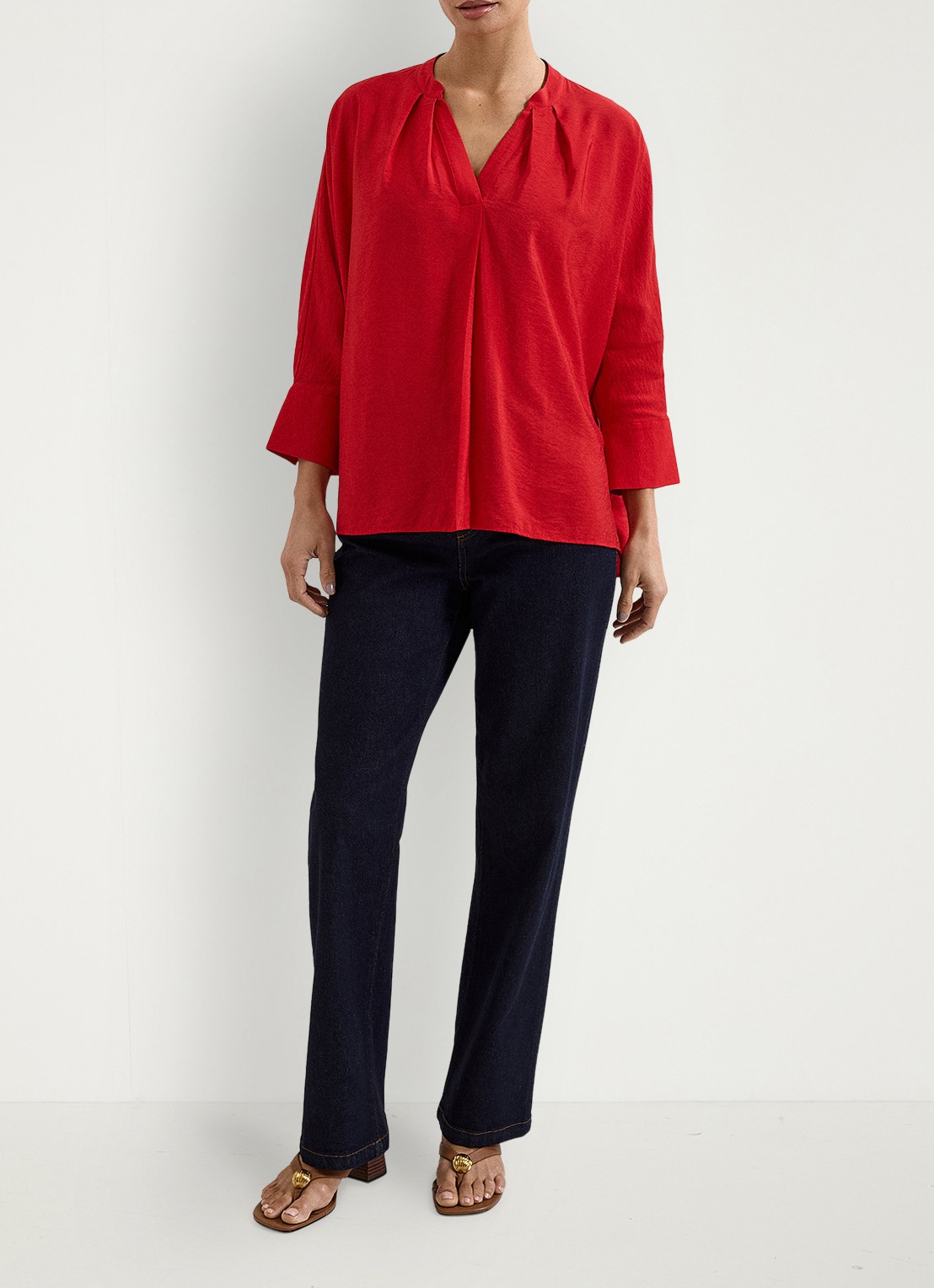 Phase Eight Cynthia blouse met V-hals - voorkant 2 rood