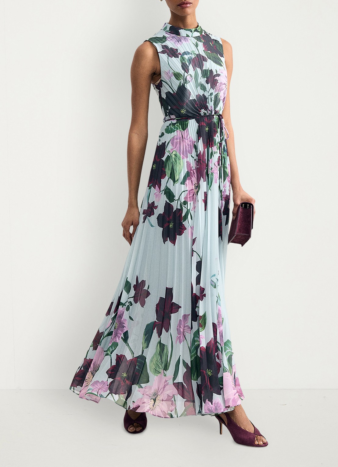 Phase Eight Dahlia maxi jurk met bloemenprint en plooien - voorkant 3 lichtblauw