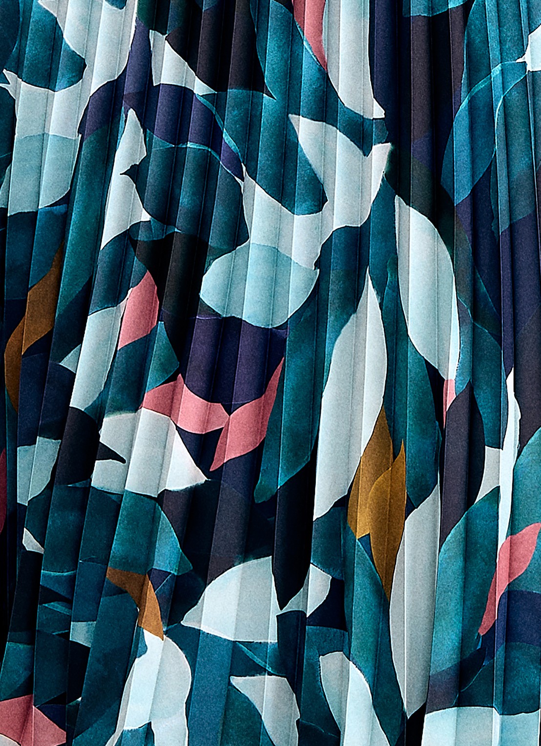 Phase Eight Ebony midi rok met bloemenprint en plooien - detail 7 donkerblauw